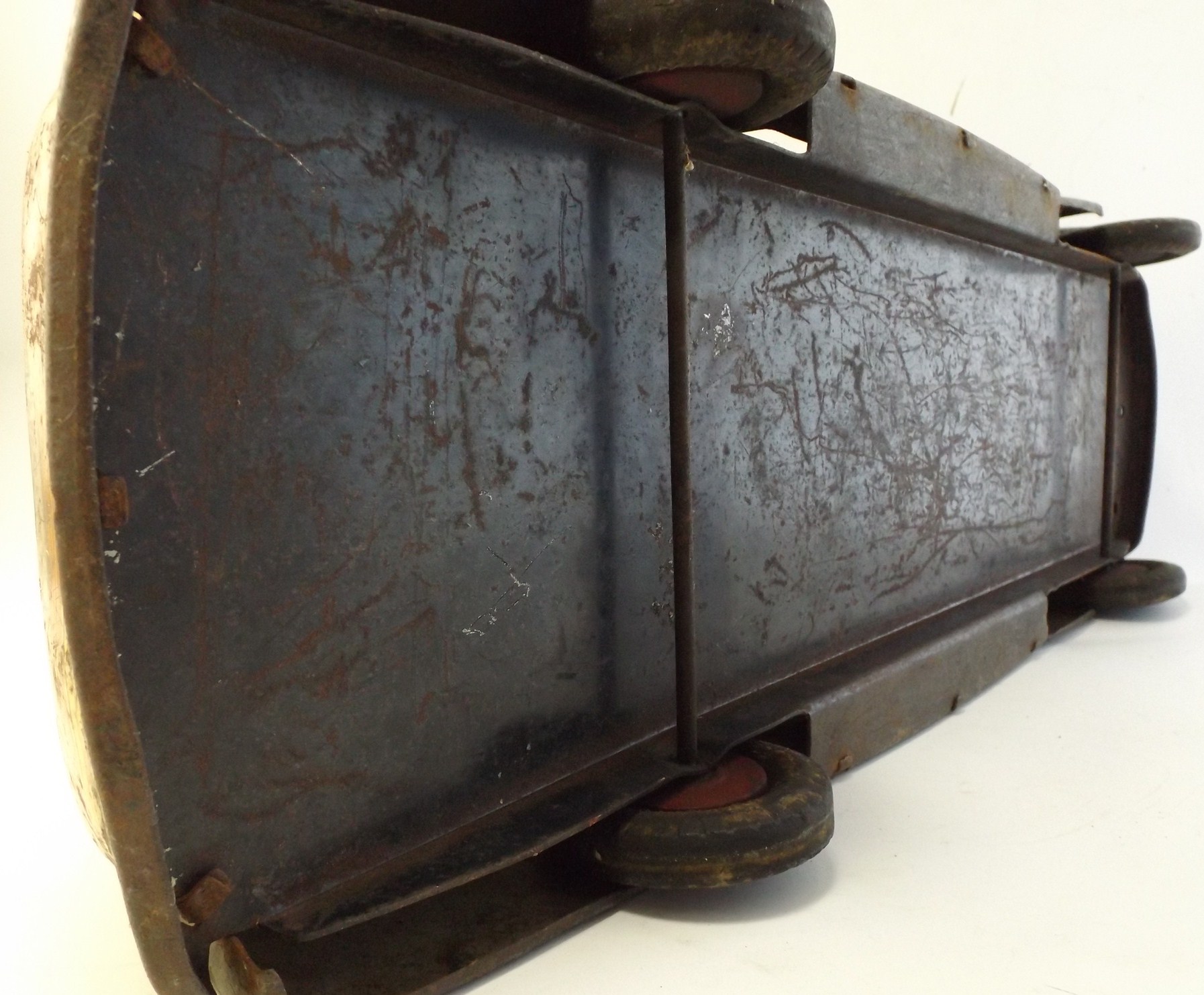 1940's Wyandotte Toytown 'Woody' Estate Car