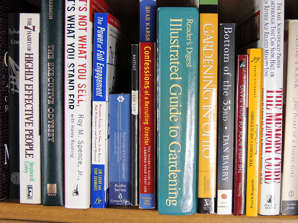 Shelf Lot Adult Drama, Audio, Golf and Business Self Help Books