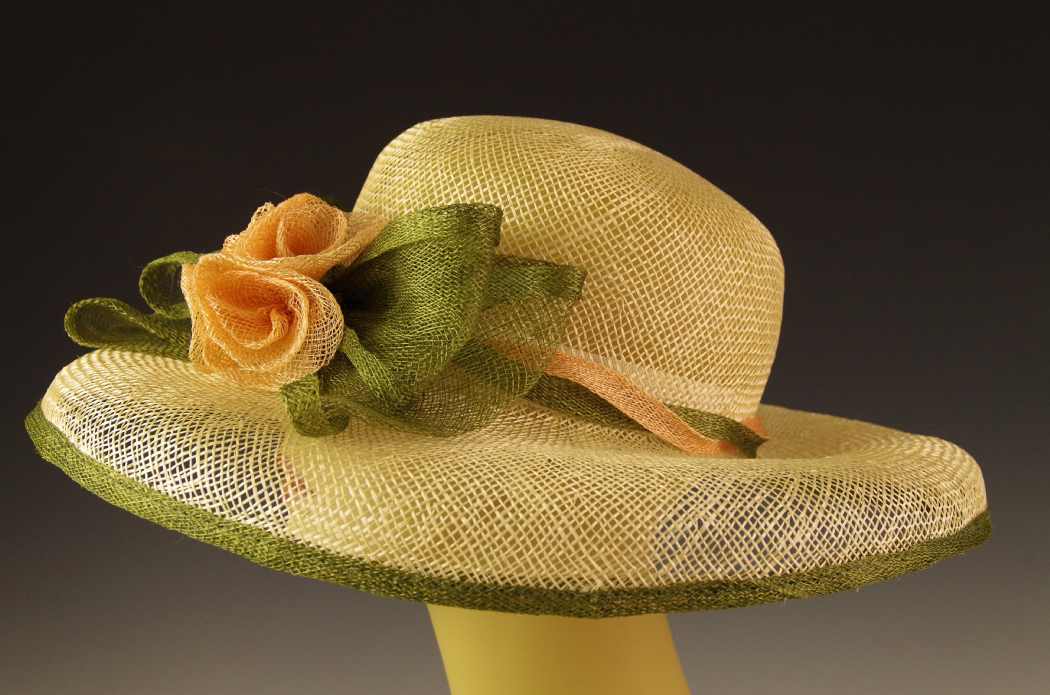 April Cornell Hat with Coordinating Clutch Purse and Wallet