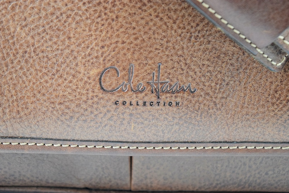 A Handsome Mens Cole Haan Leather Messenger Bag In Cognac 