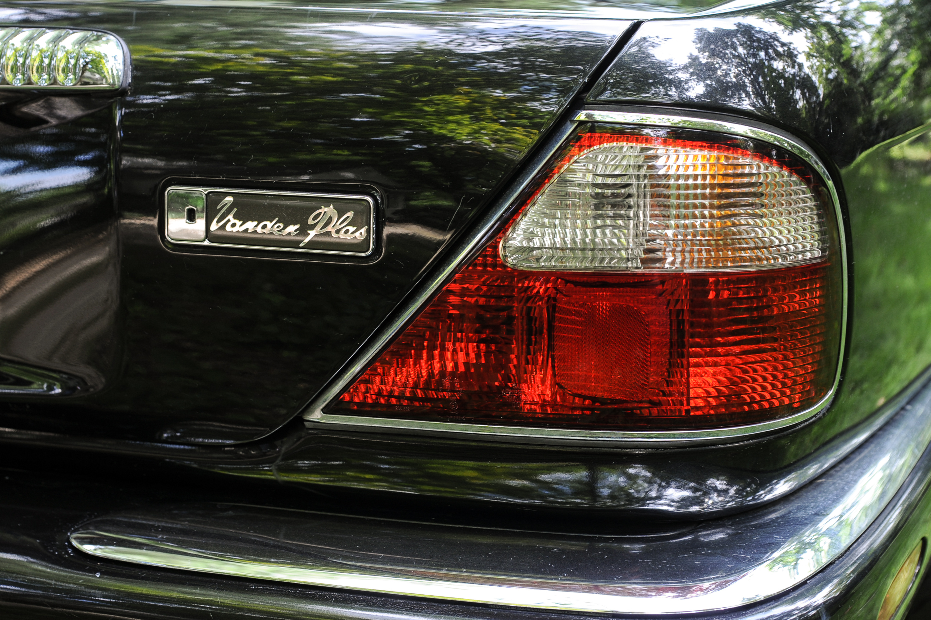 2000 Jaguar XJ Series Vanden Plas