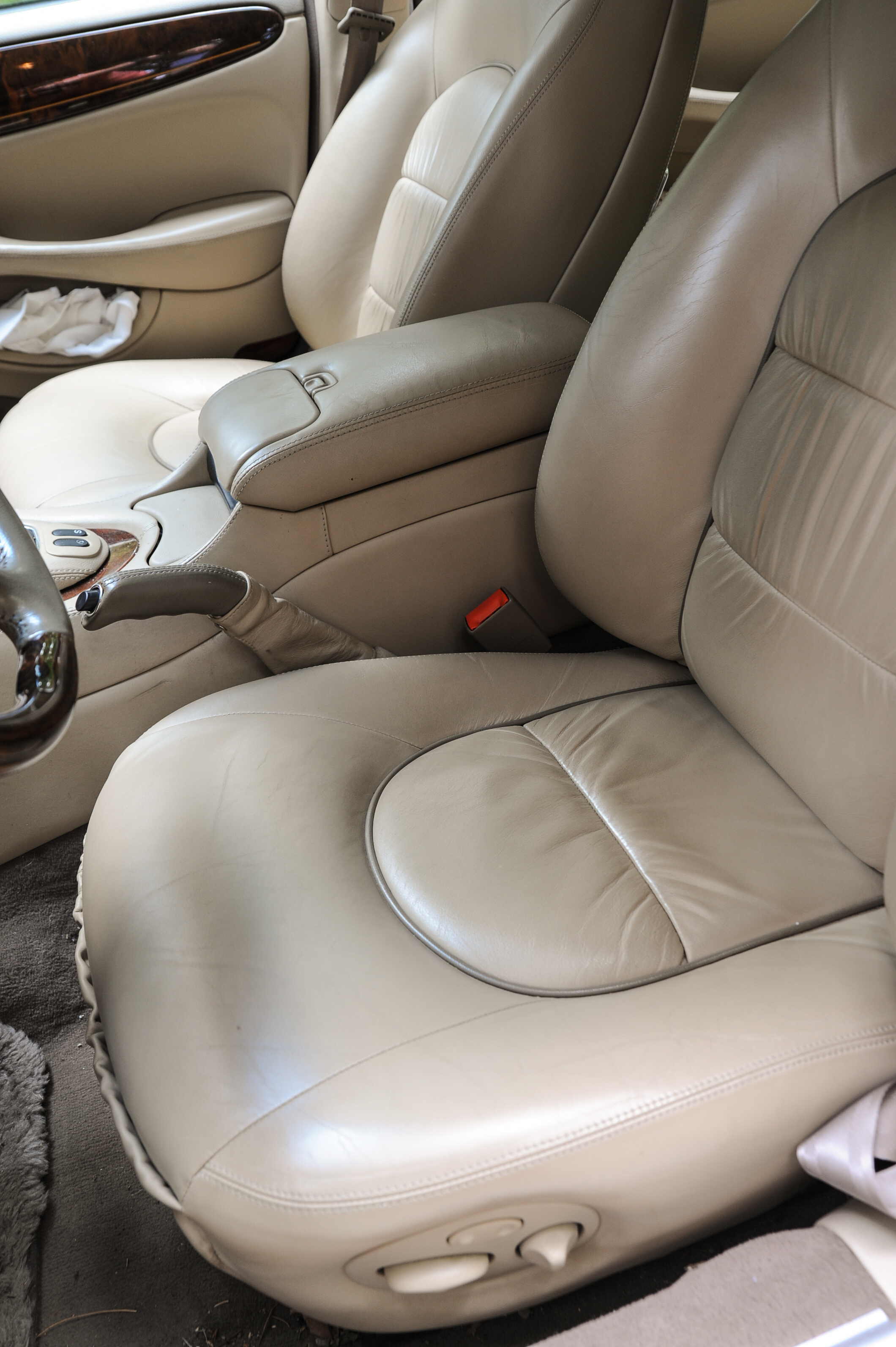 2000 Jaguar XJ Series Vanden Plas