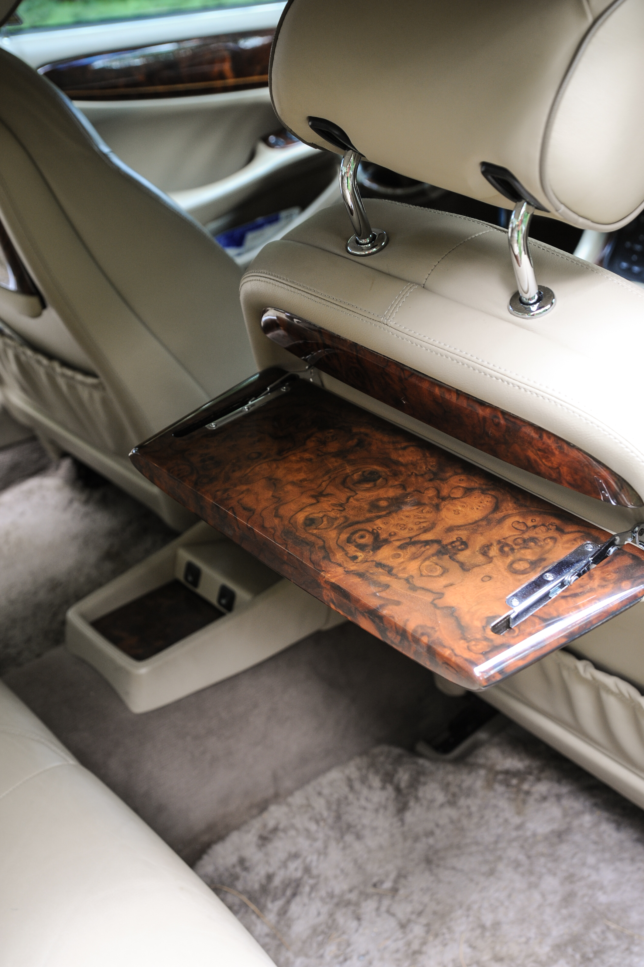 2000 Jaguar XJ Series Vanden Plas