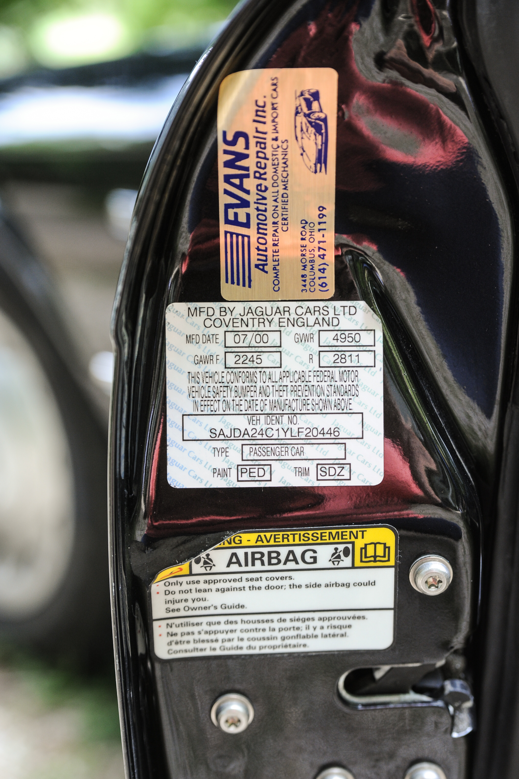 2000 Jaguar XJ Series Vanden Plas