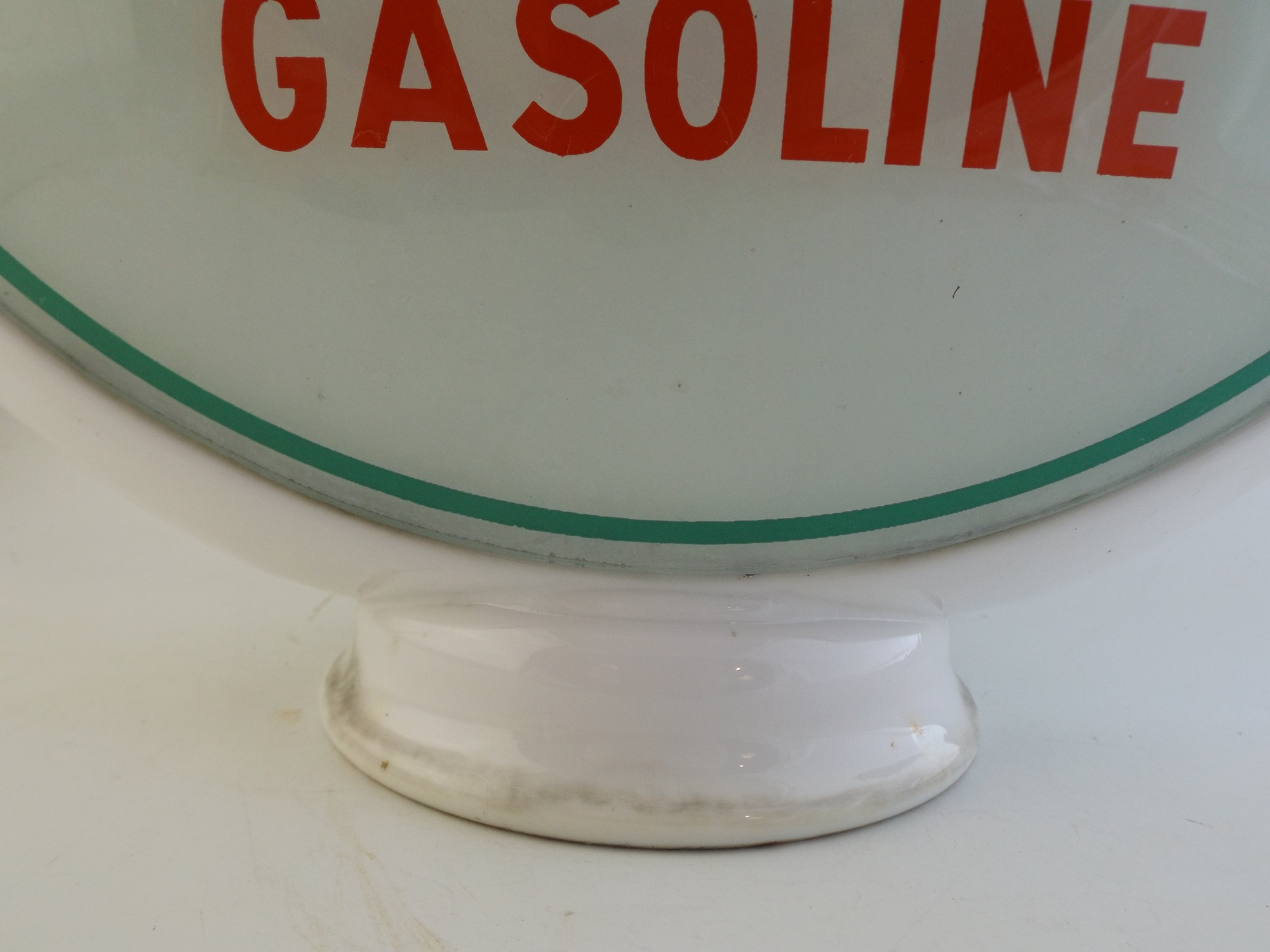 Original Sinclair H-C Gas Pump Globe