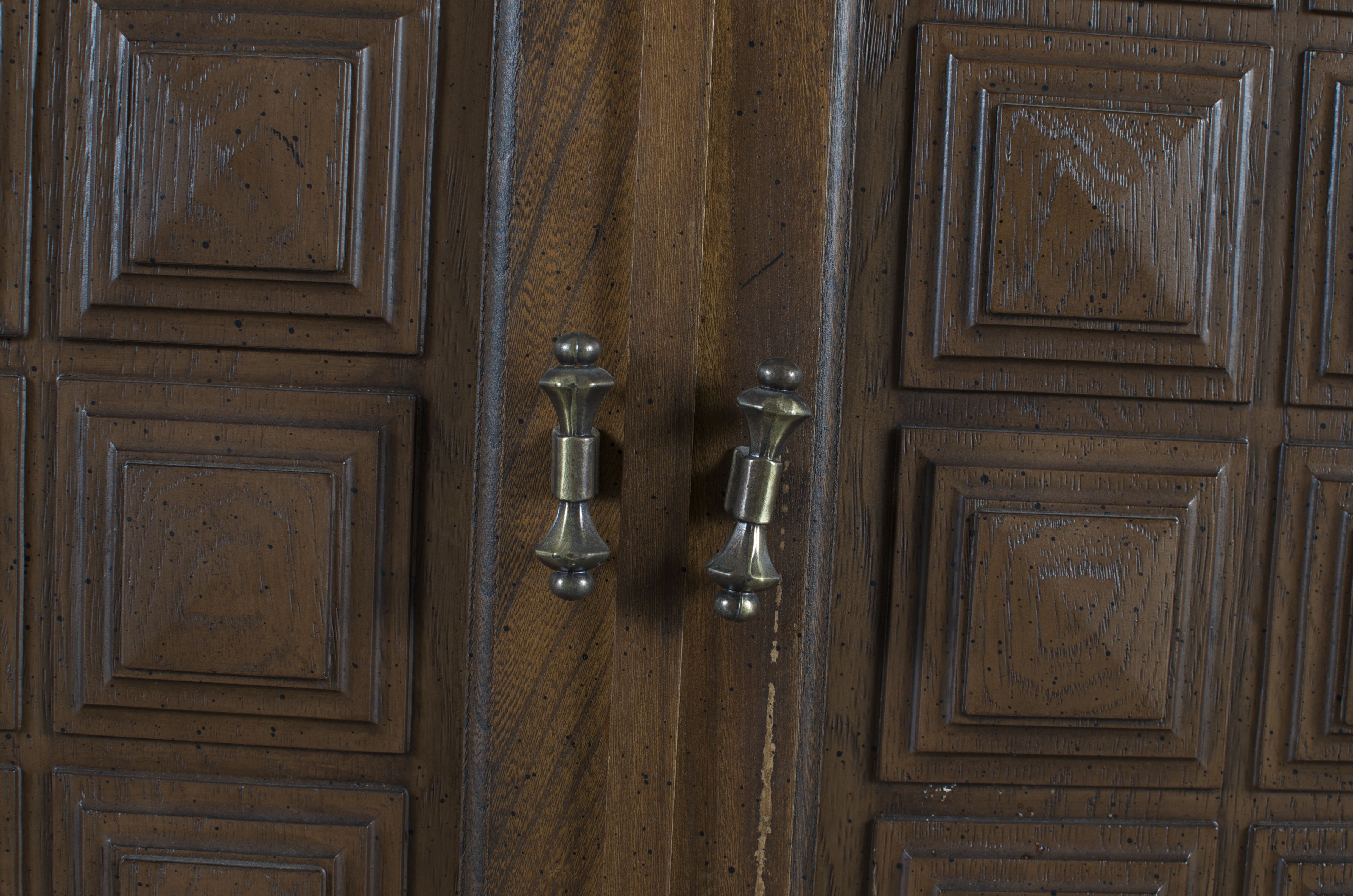 Singer Golden Touch Sewing Machine with Sewing Table1