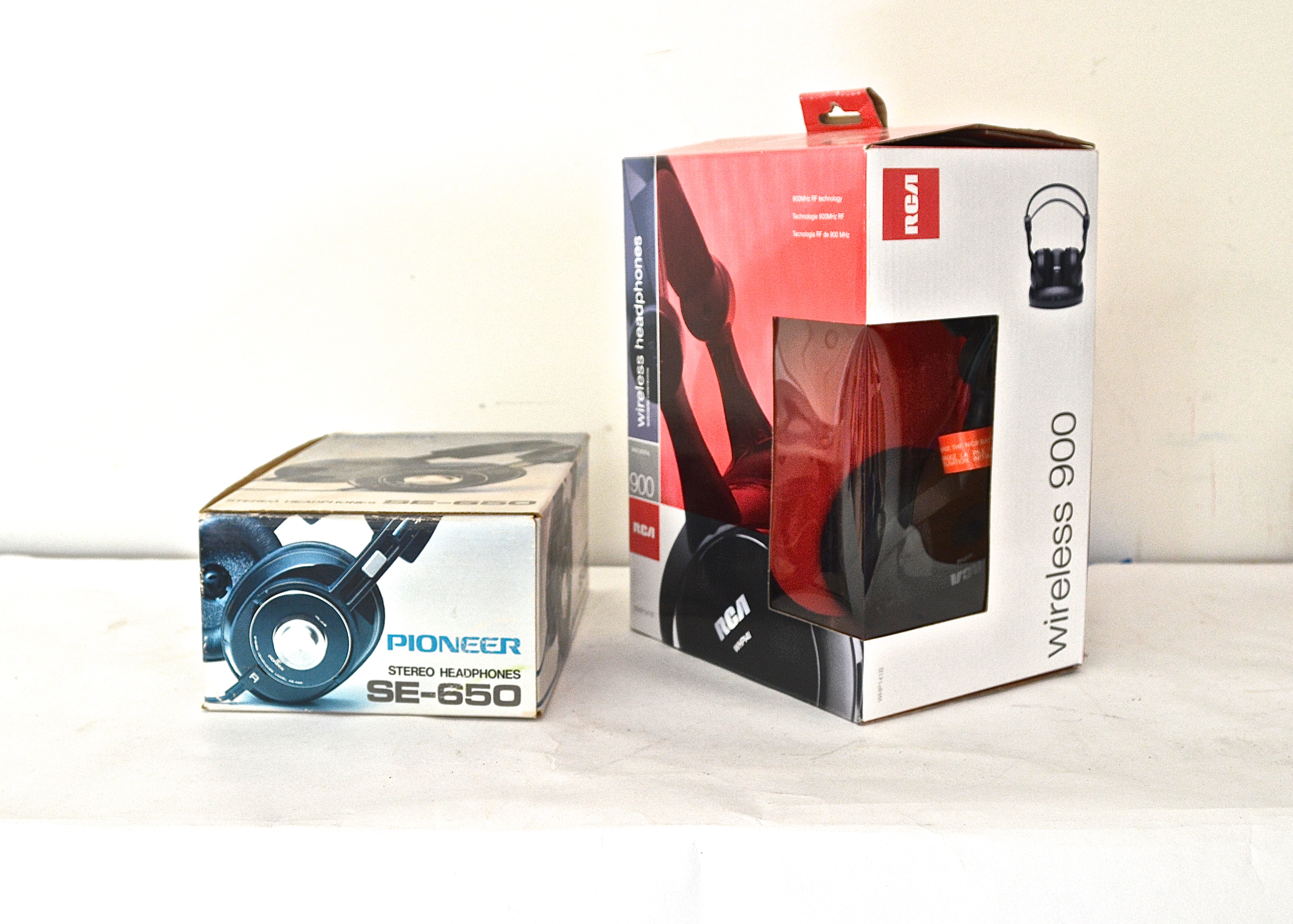 Vintage Pioneer Stereo and Modern RCA Wireless Headphones