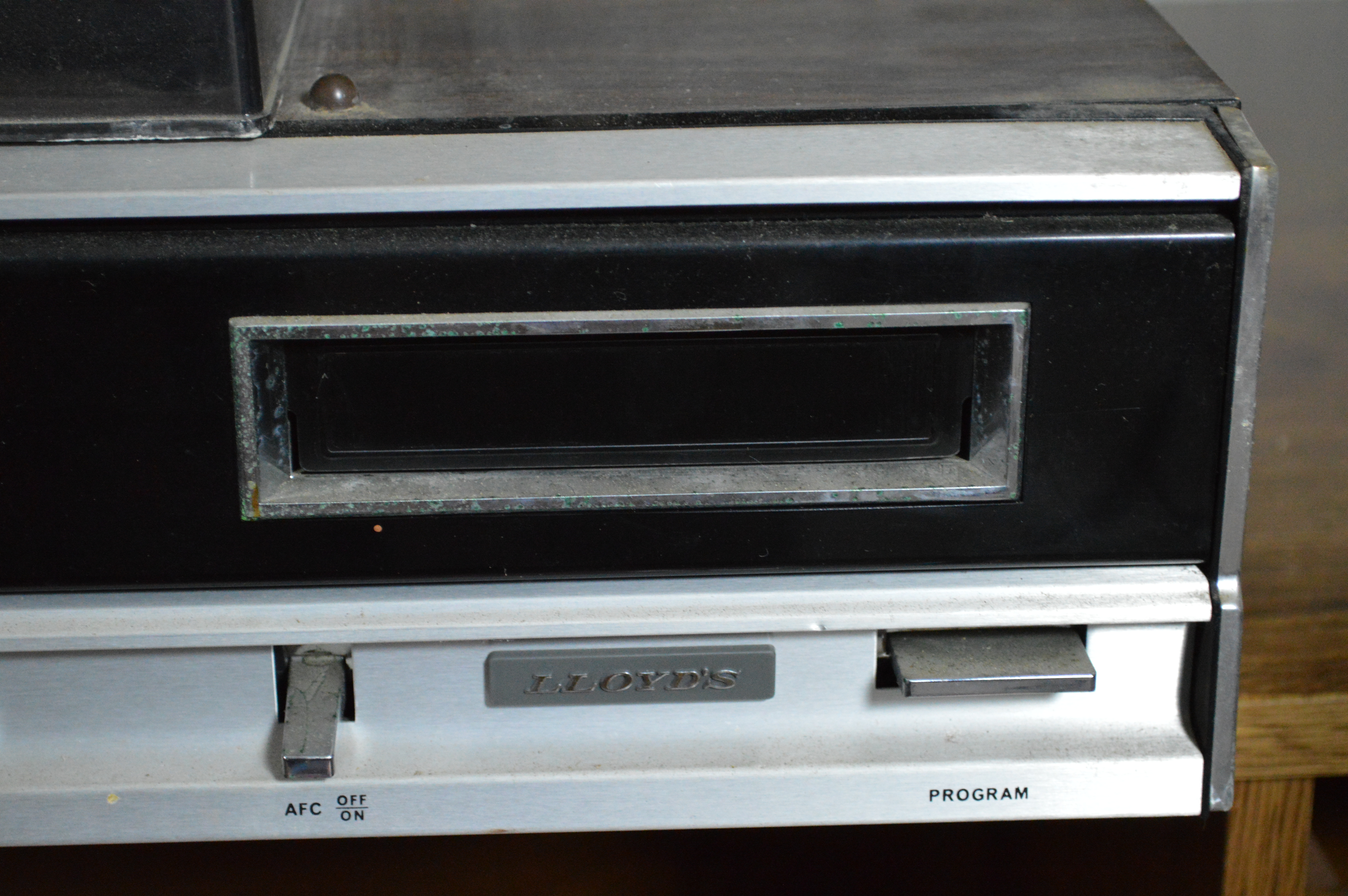 Vintage Lloyd's AM/FM Stereo, 8 Track Player, and Turntable