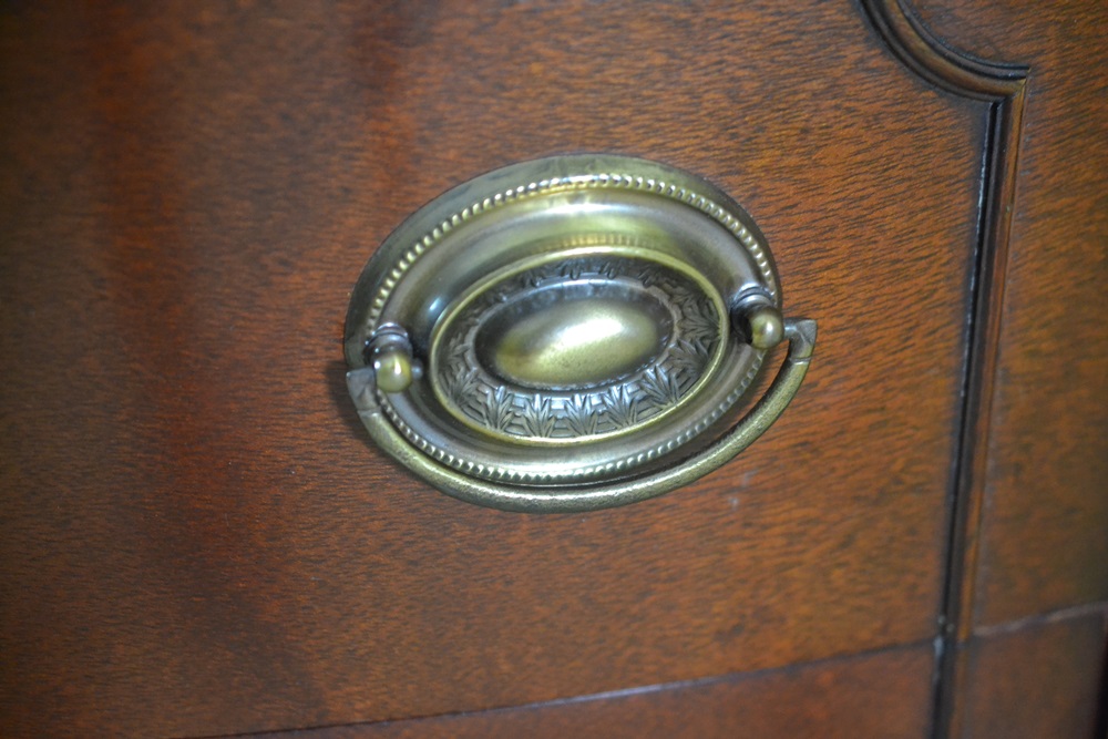 Drexel Duncan Phyfe Style Bow Front  China Cabinet