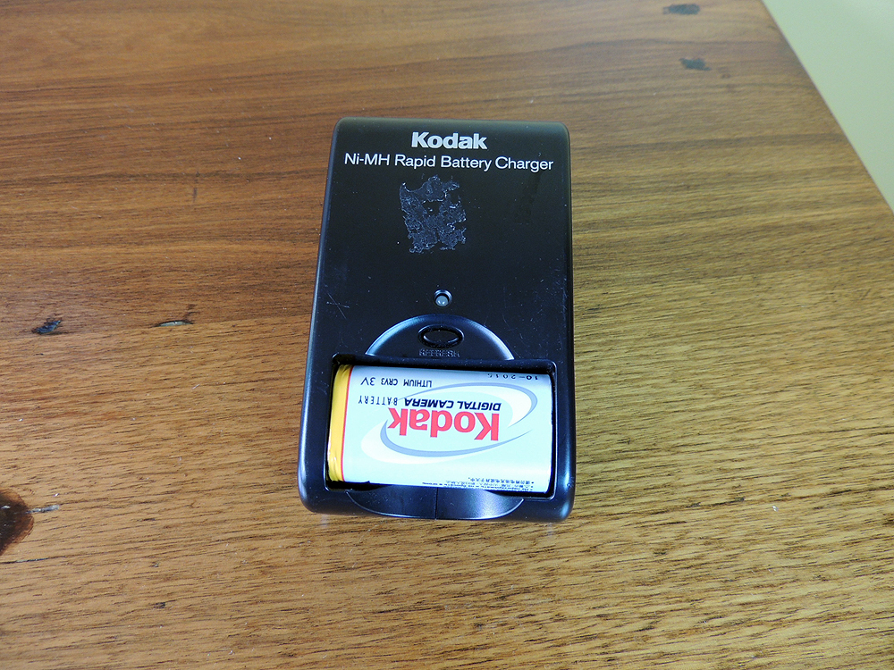 Kodak EasyShare Z740 5.0 MP Digital Camera