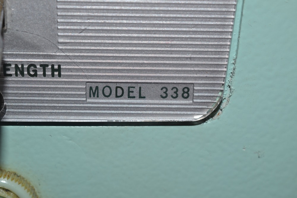 Vintage 1965 Singer Sewing Machine In Mid Century Cabinet