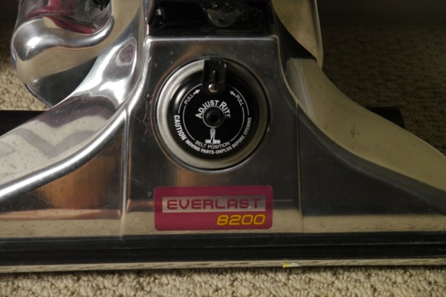 Royal Everlast 8200 Upright Vacuum 