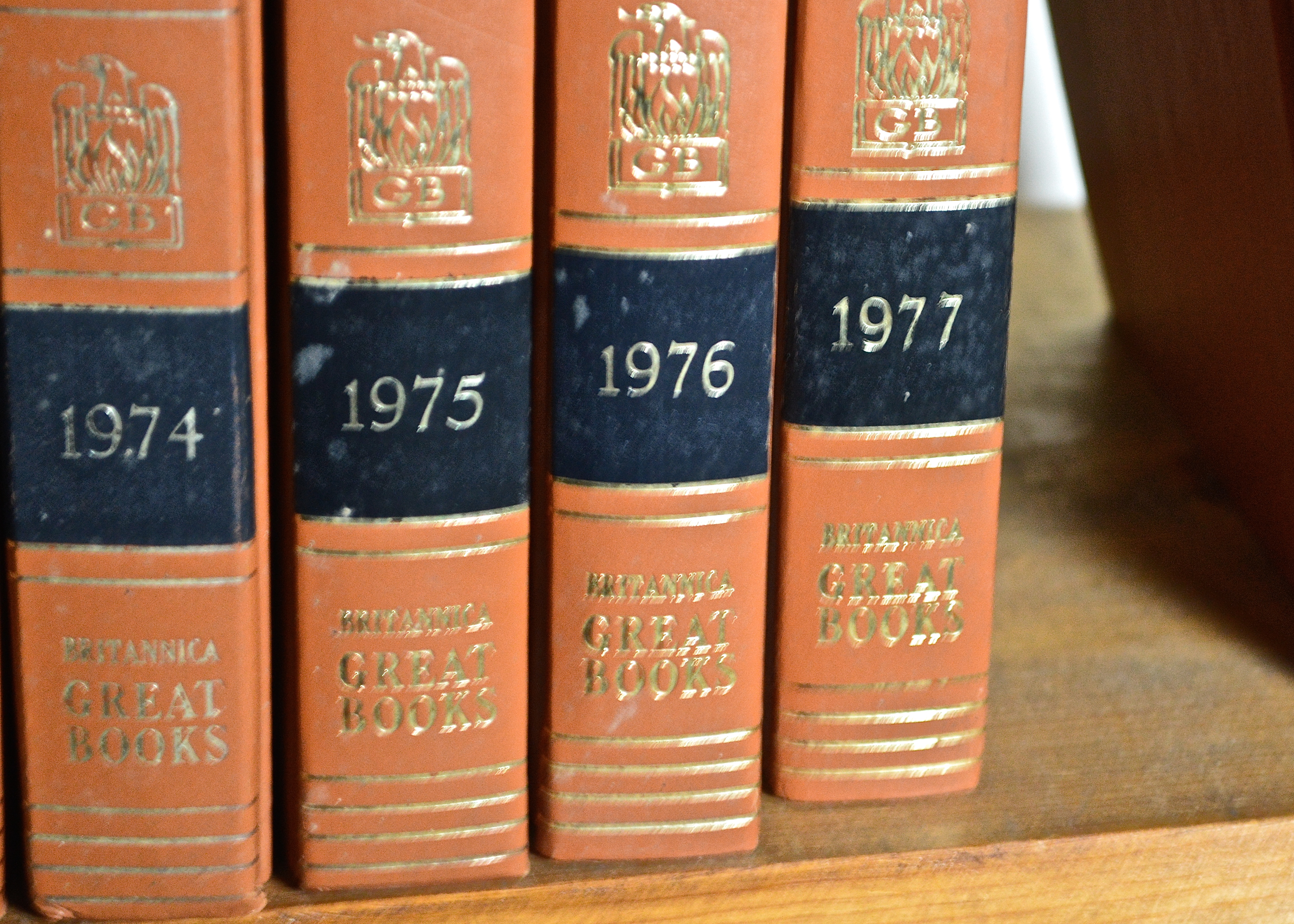 Set of Encyclopedia Britannica "The Great Ideas Today" 1961-197