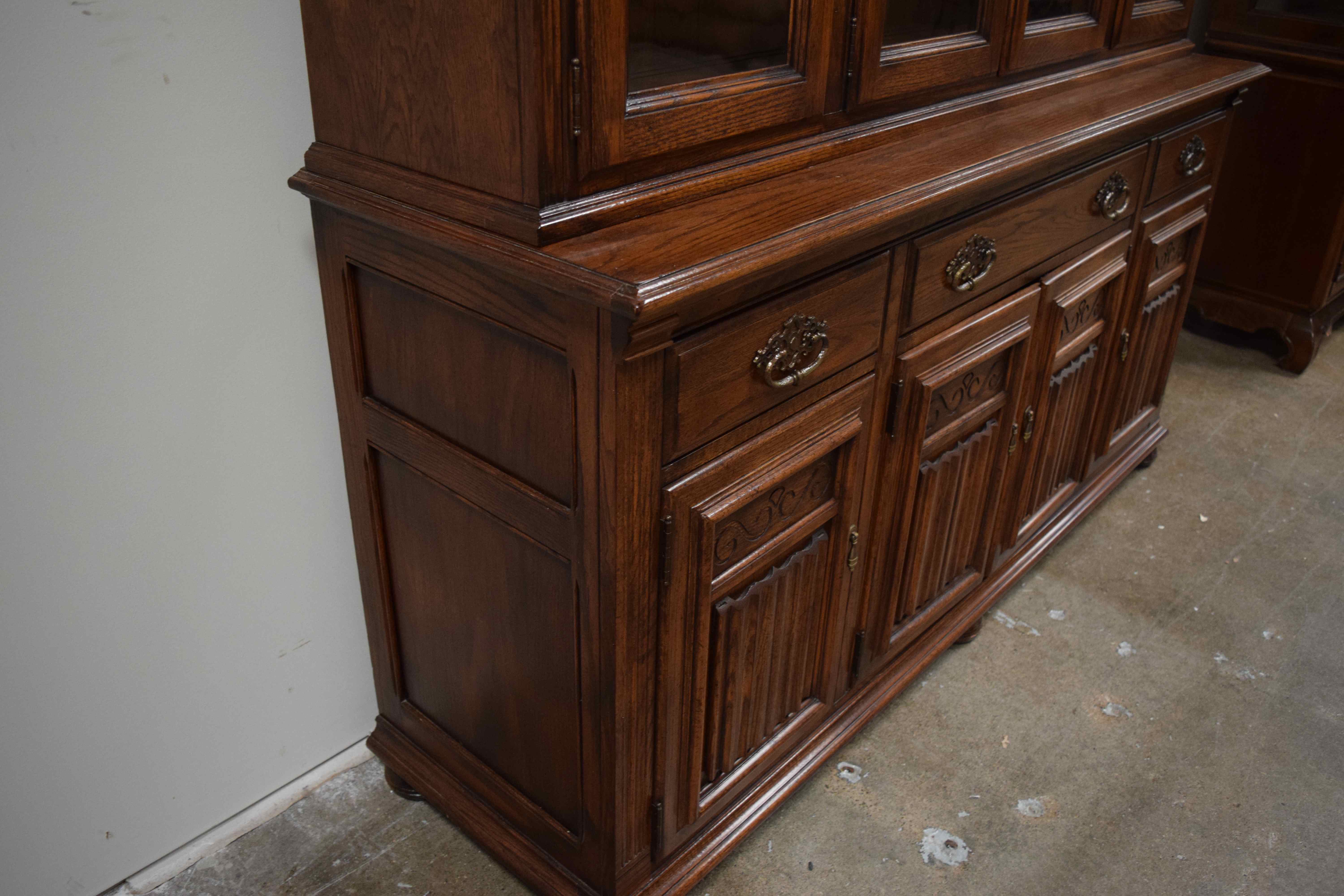 Ethan Allen Royal Charter China Hutch and Base