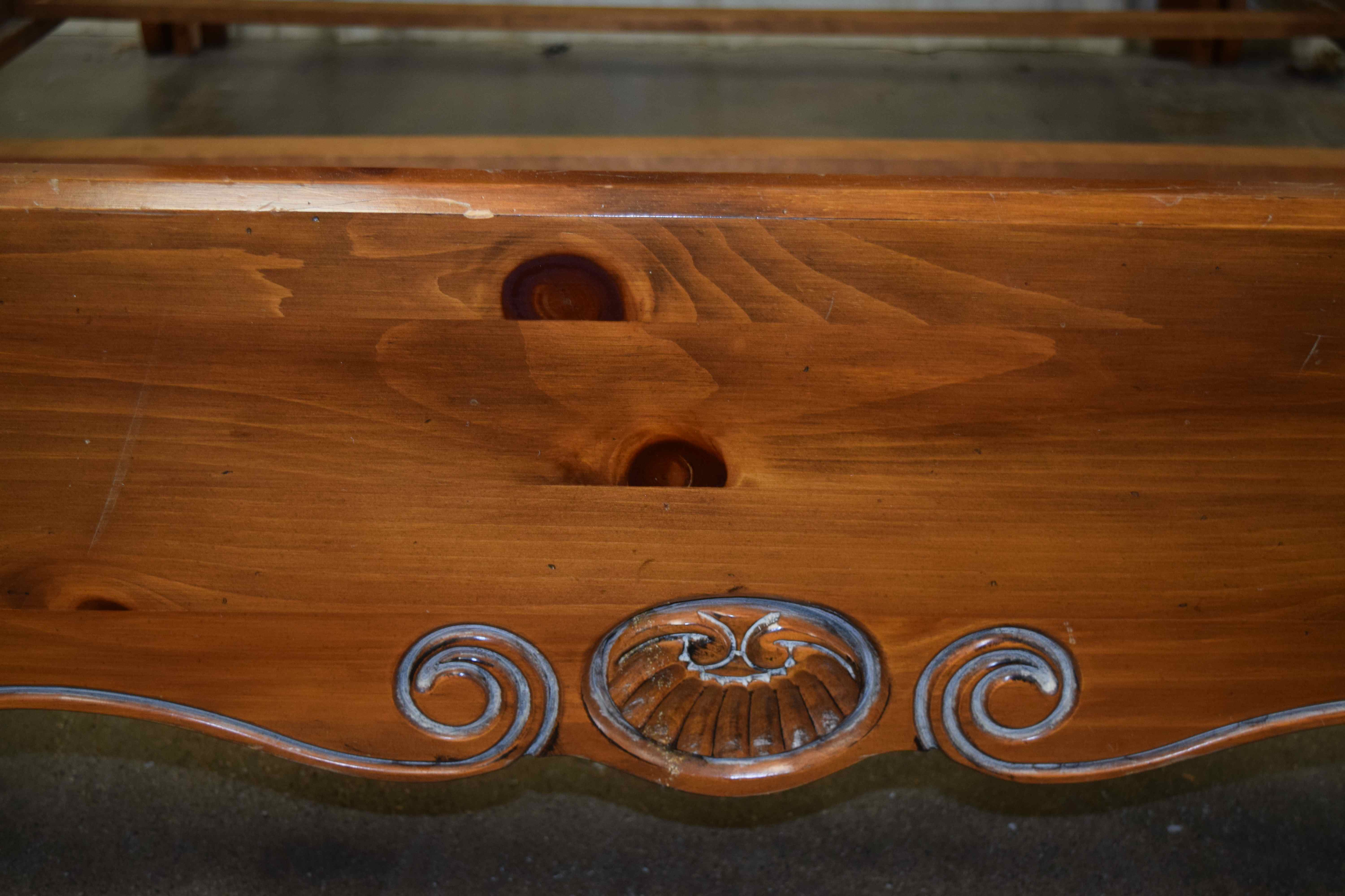 Ethan Allen Four-Poster Queen Size Bed