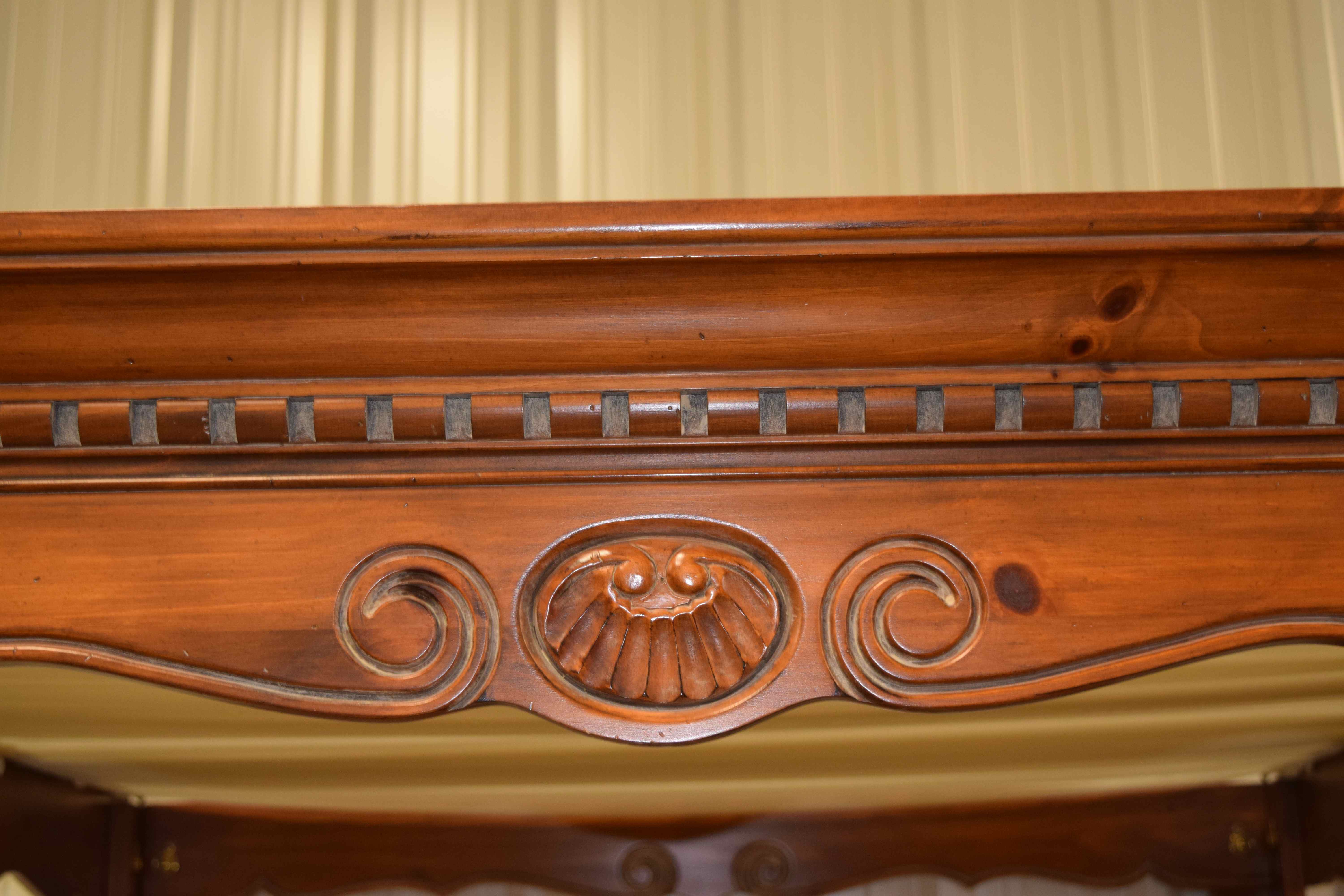 Ethan Allen Four-Poster Queen Size Bed