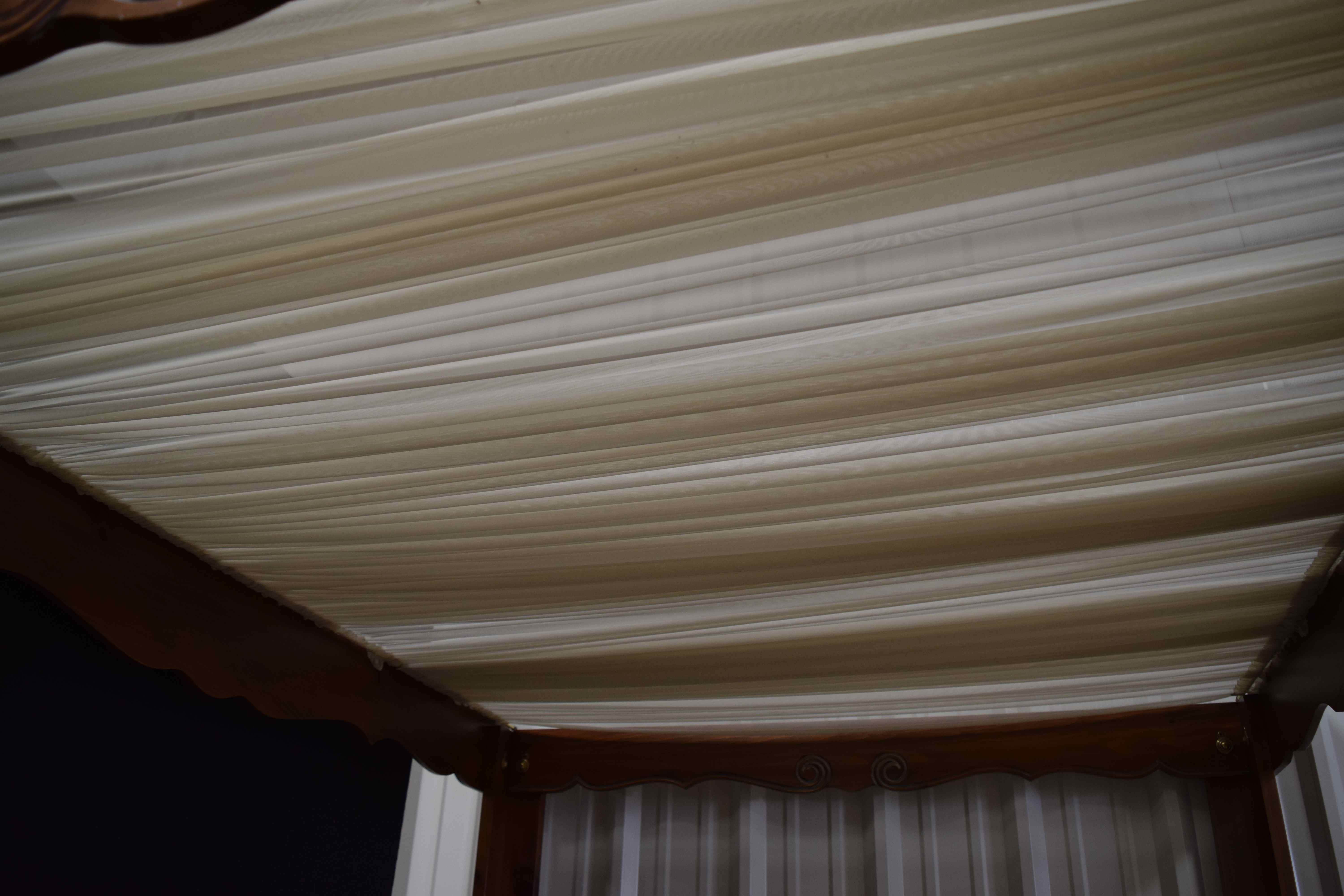 Ethan Allen Four-Poster Queen Size Bed