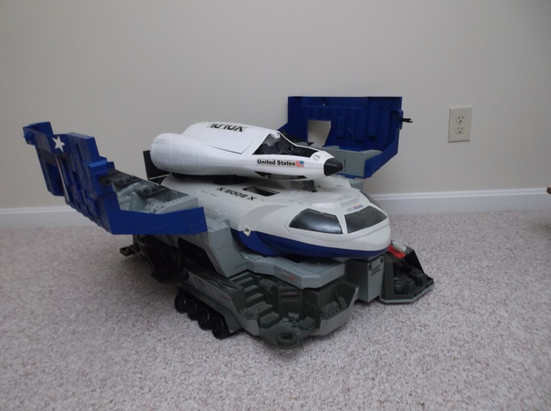 GI Joe 1987 Defiant Space Shuttle Complex Playset