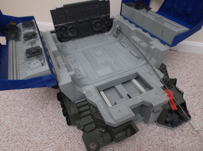 GI Joe 1987 Defiant Space Shuttle Complex Playset