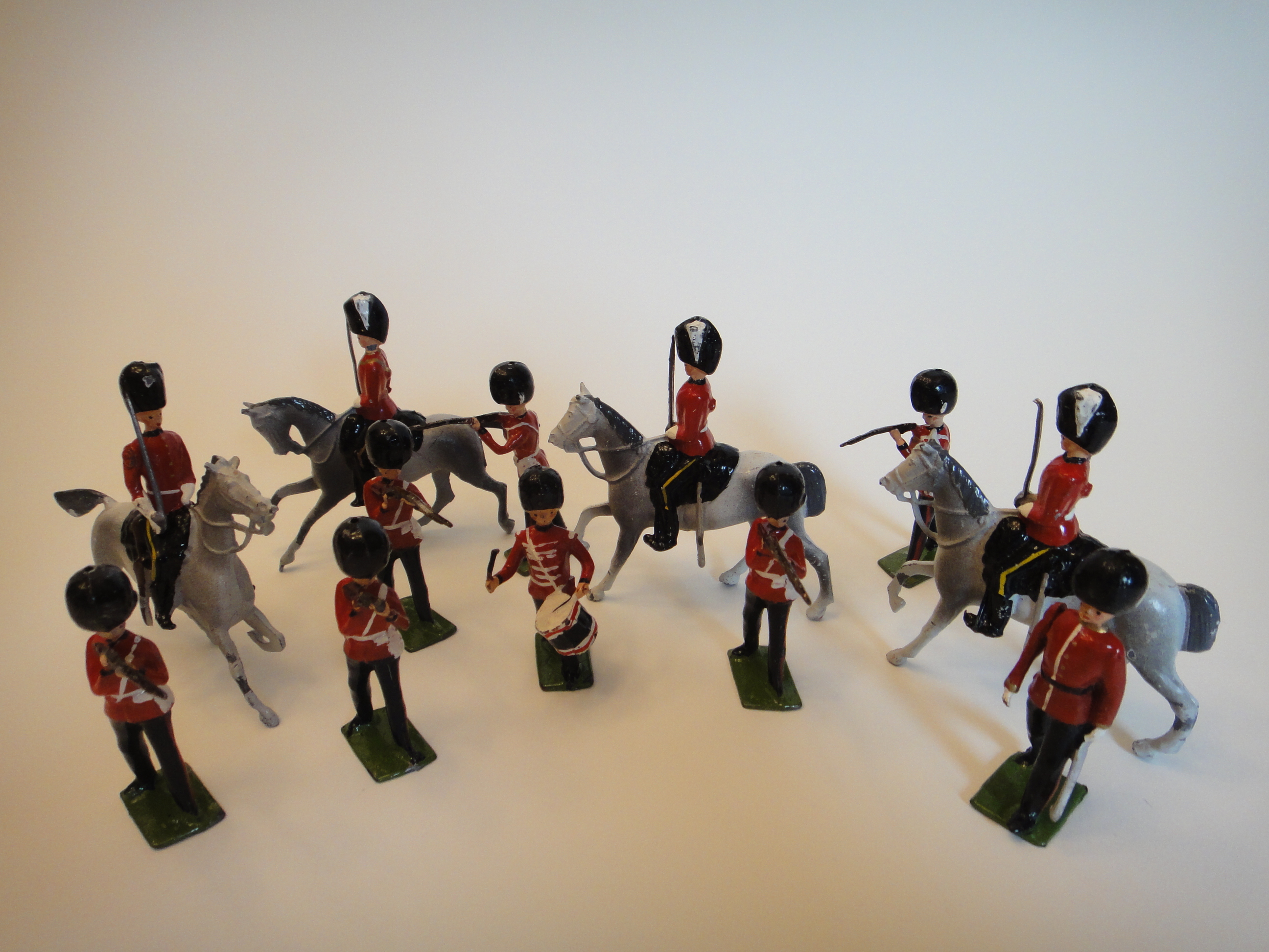 W Britains Royal Scots Grays Toy Soldiers 