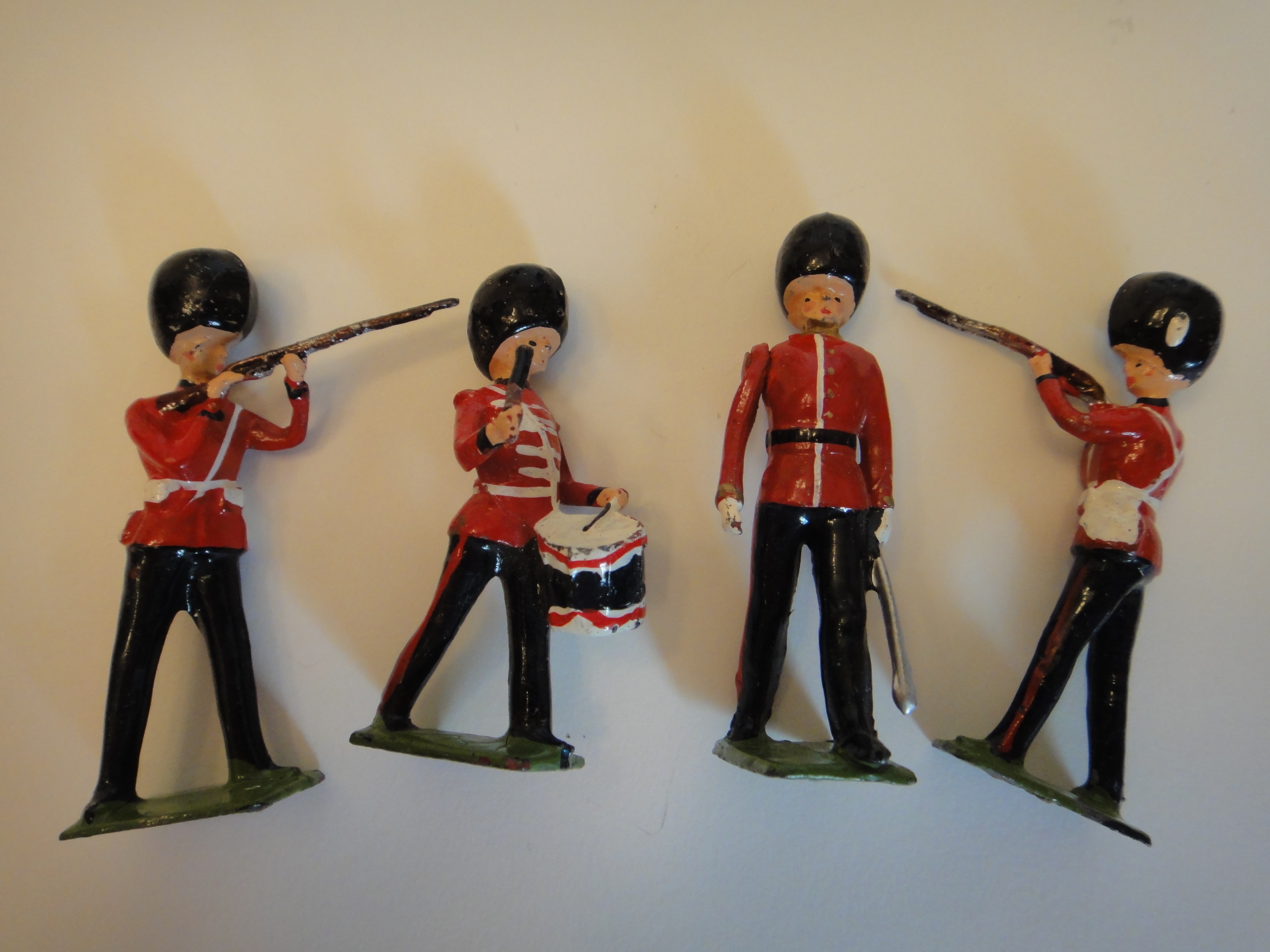 W Britains Royal Scots Grays Toy Soldiers 