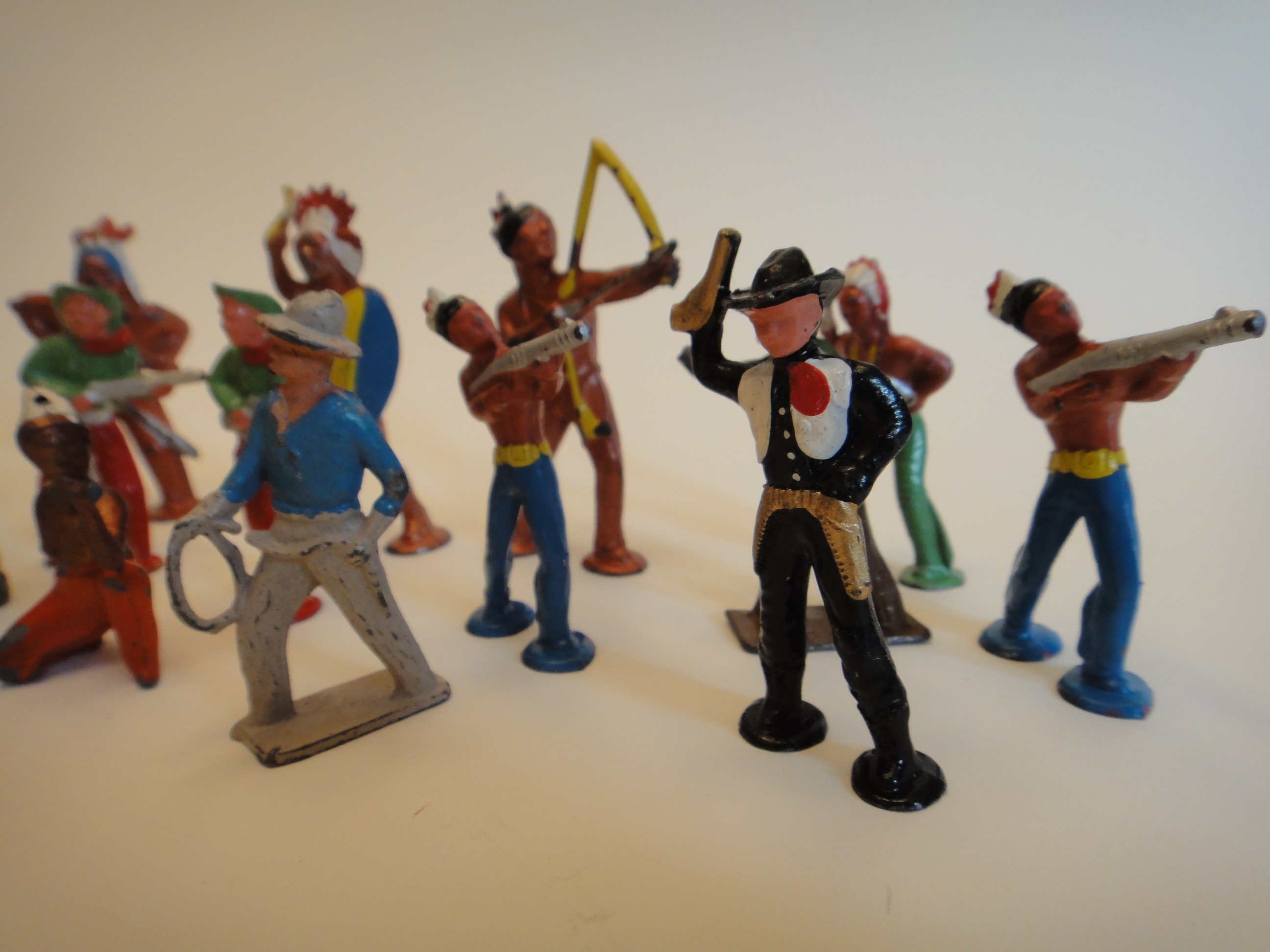 Vintage Metal Toy Cowboys & Indians