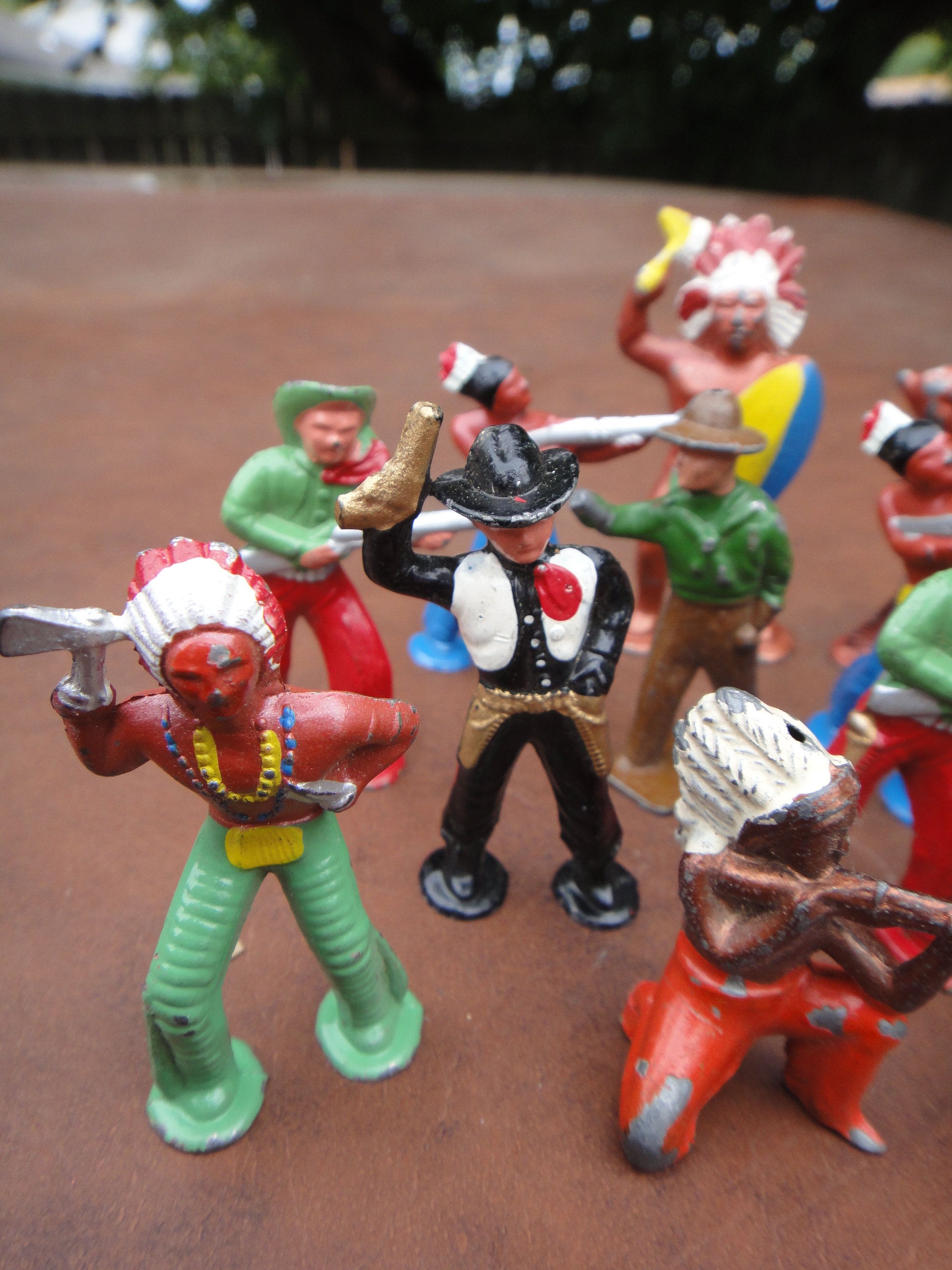 Vintage Metal Toy Cowboys & Indians