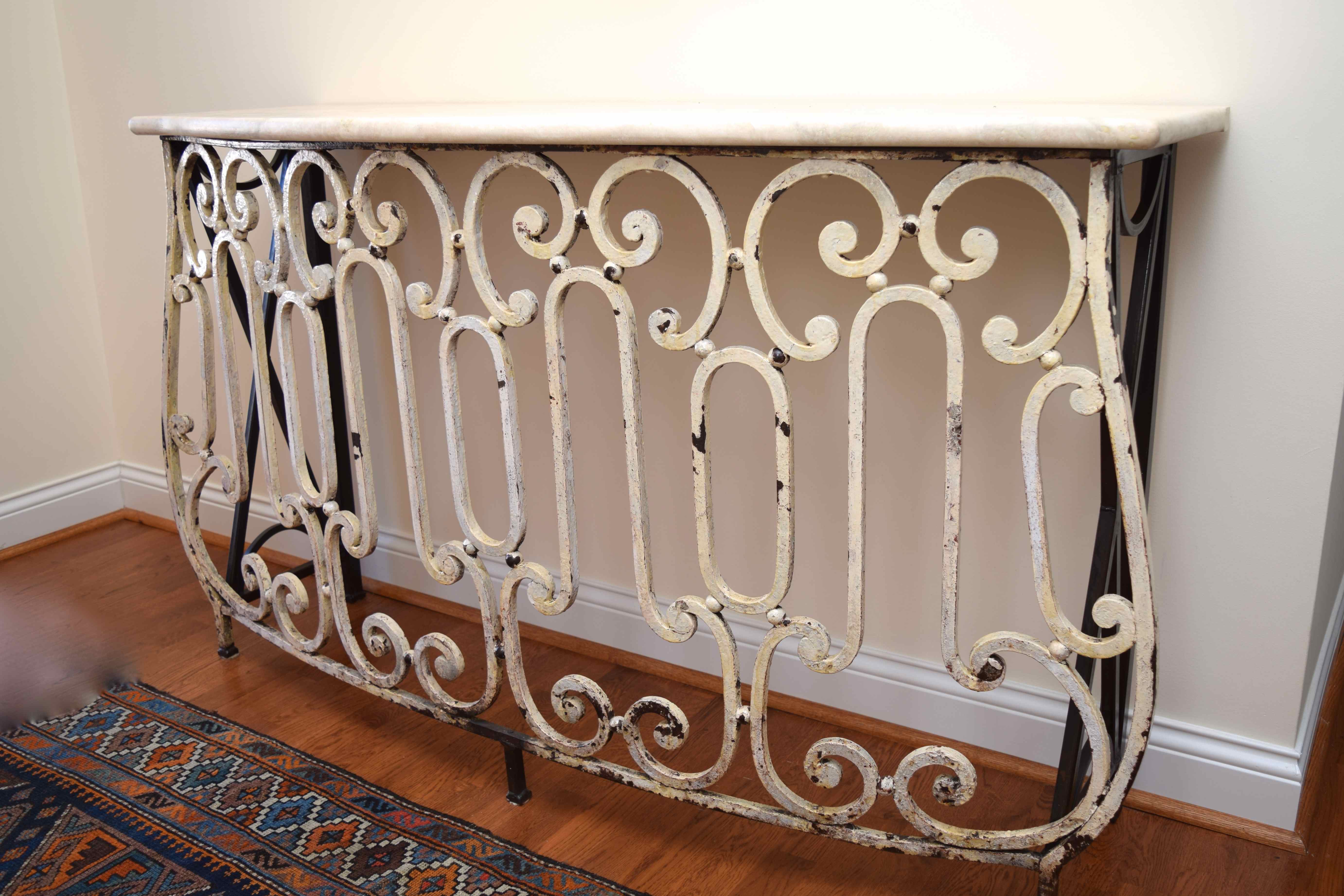 Buenos Aires Balcony Custom Console