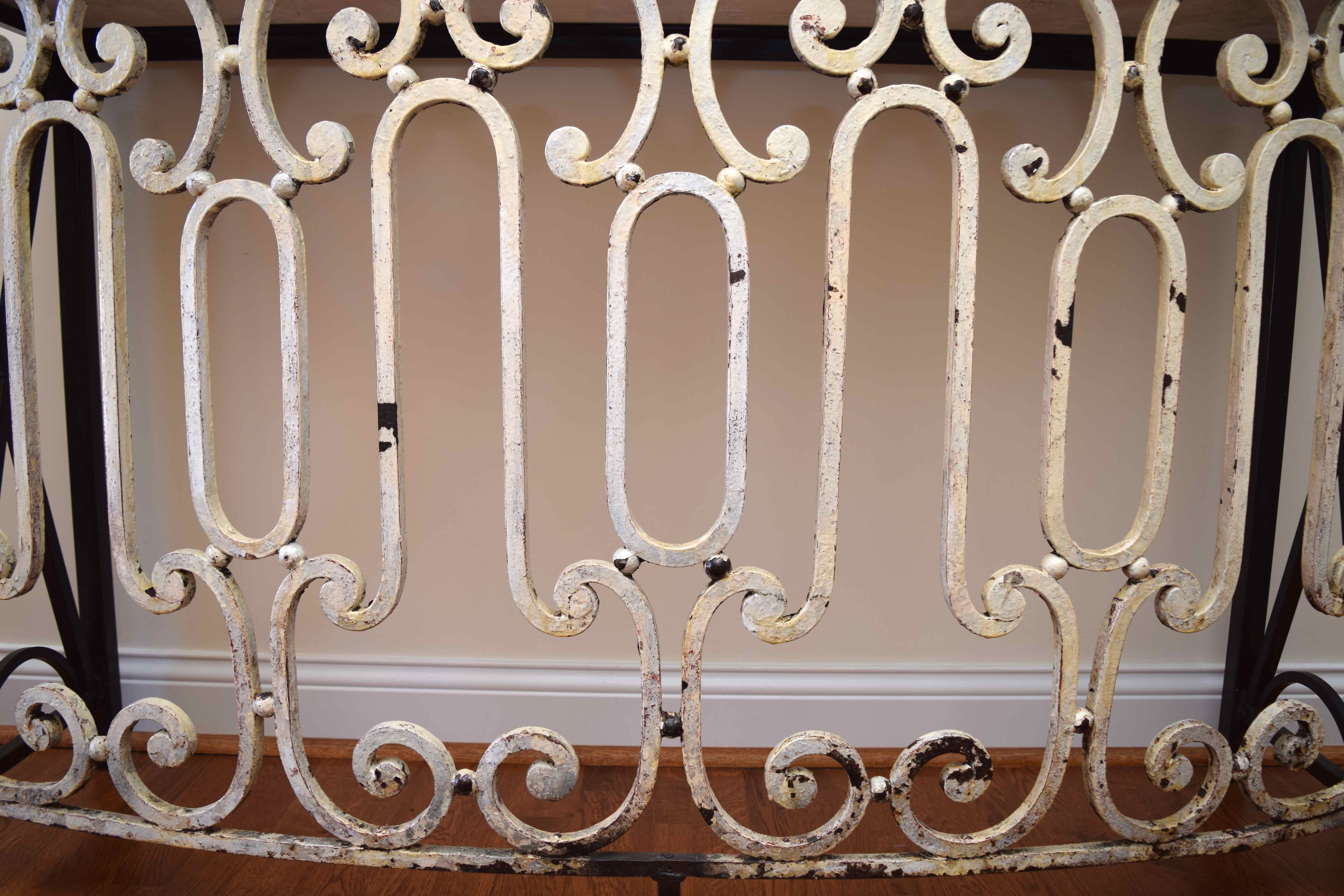 Buenos Aires Balcony Custom Console