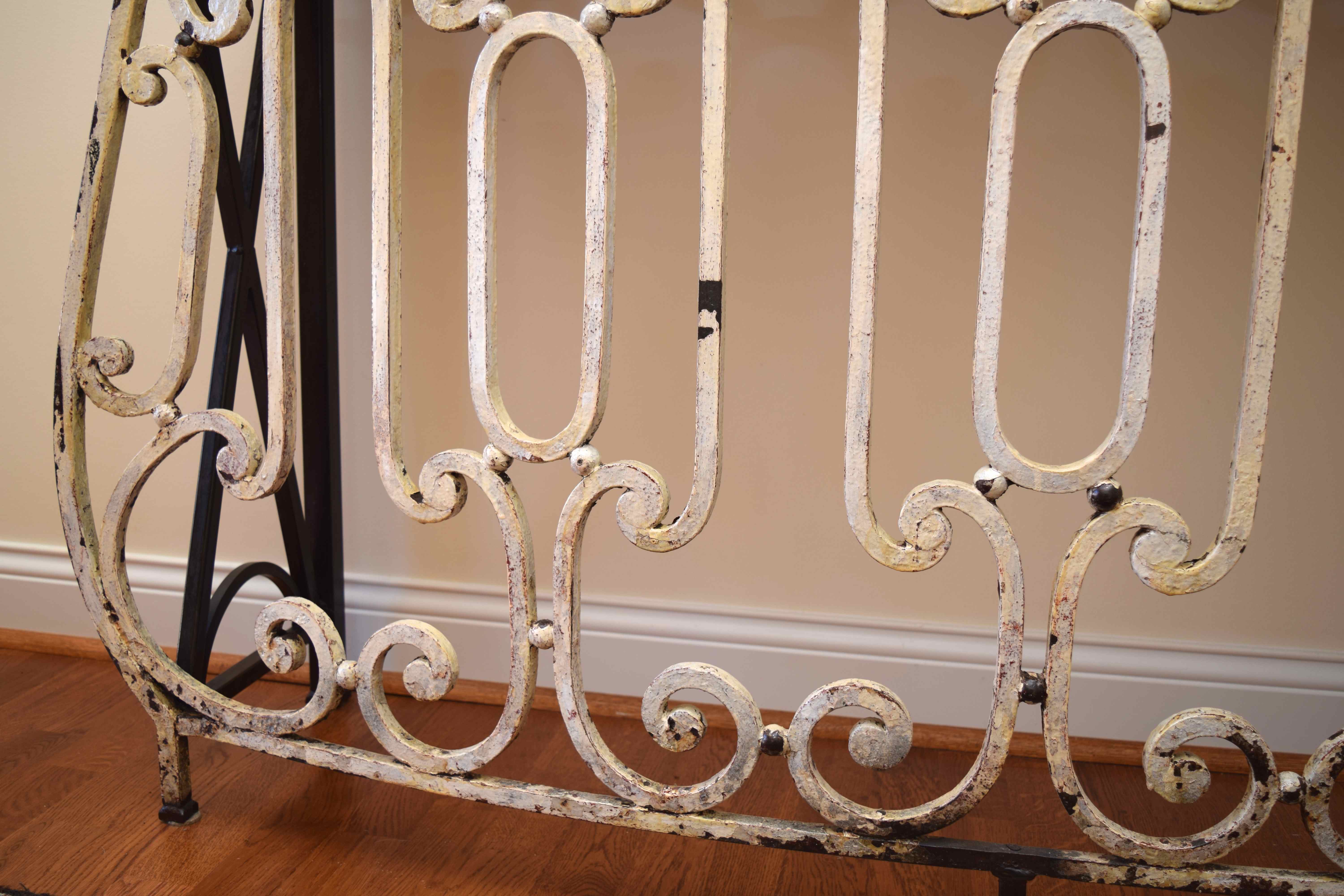 Buenos Aires Balcony Custom Console