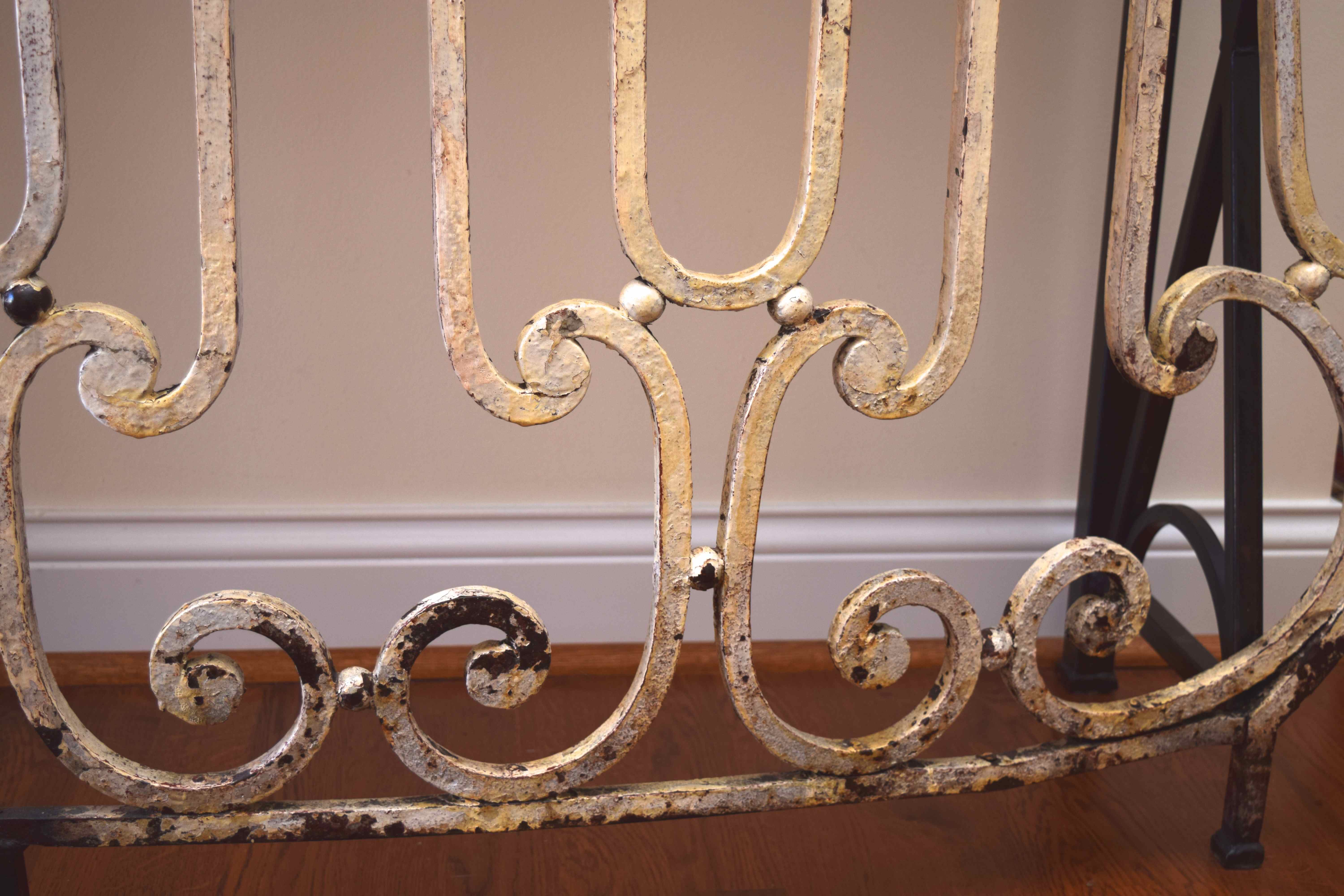 Buenos Aires Balcony Custom Console