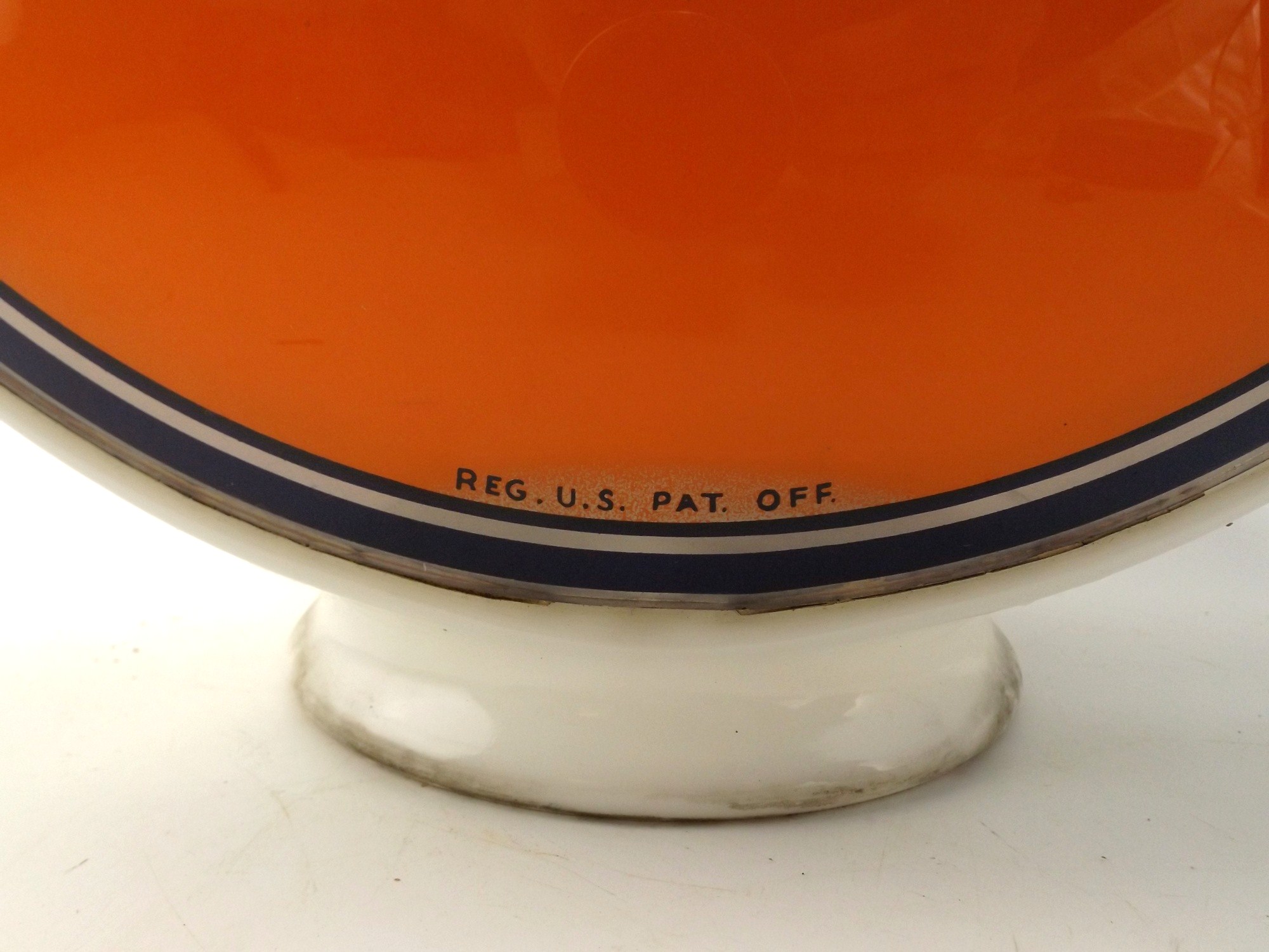 Vintage Gulf Double-Sided Glass Gas Pump Globe