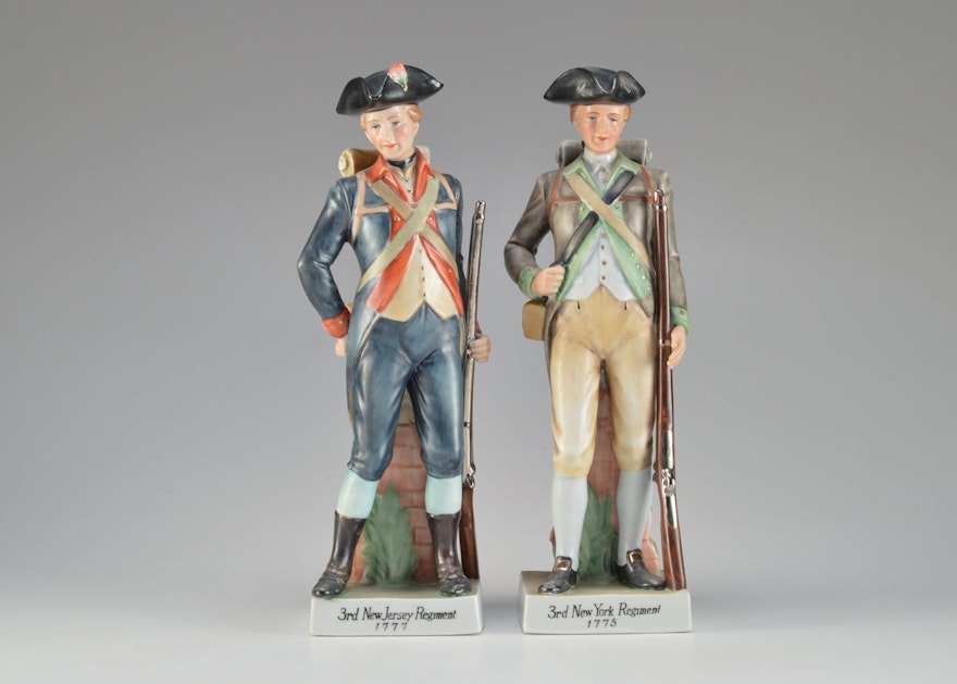 Pair of Andrea by Sadek Revolutionary War Figurines