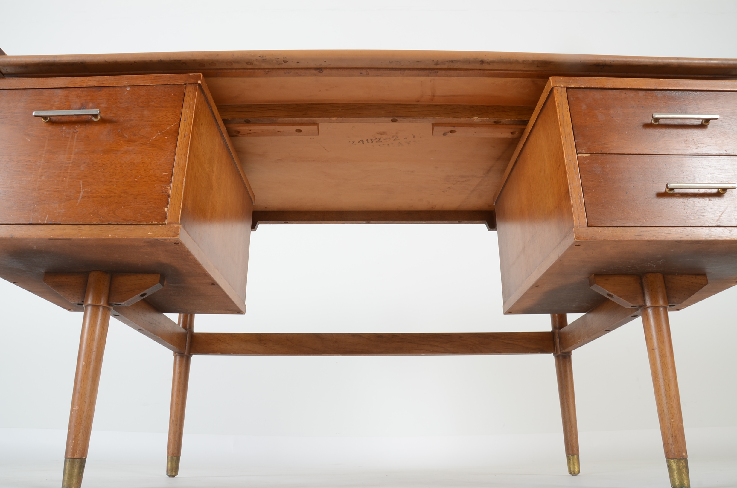 Modern 'Floating' Office Desk by Milo Baughman with Chair