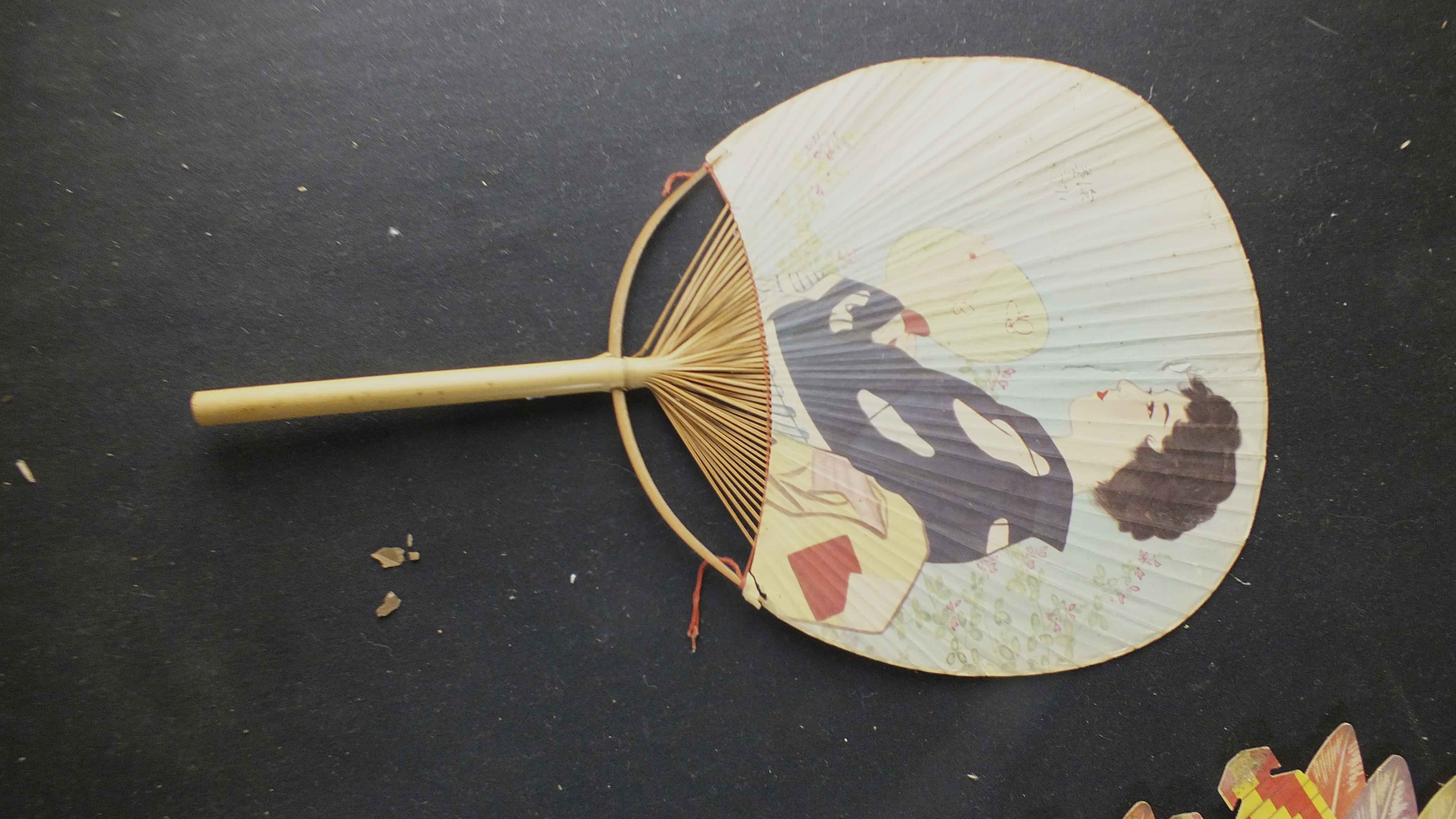  Vintage Advertising Paper Signage and Displays