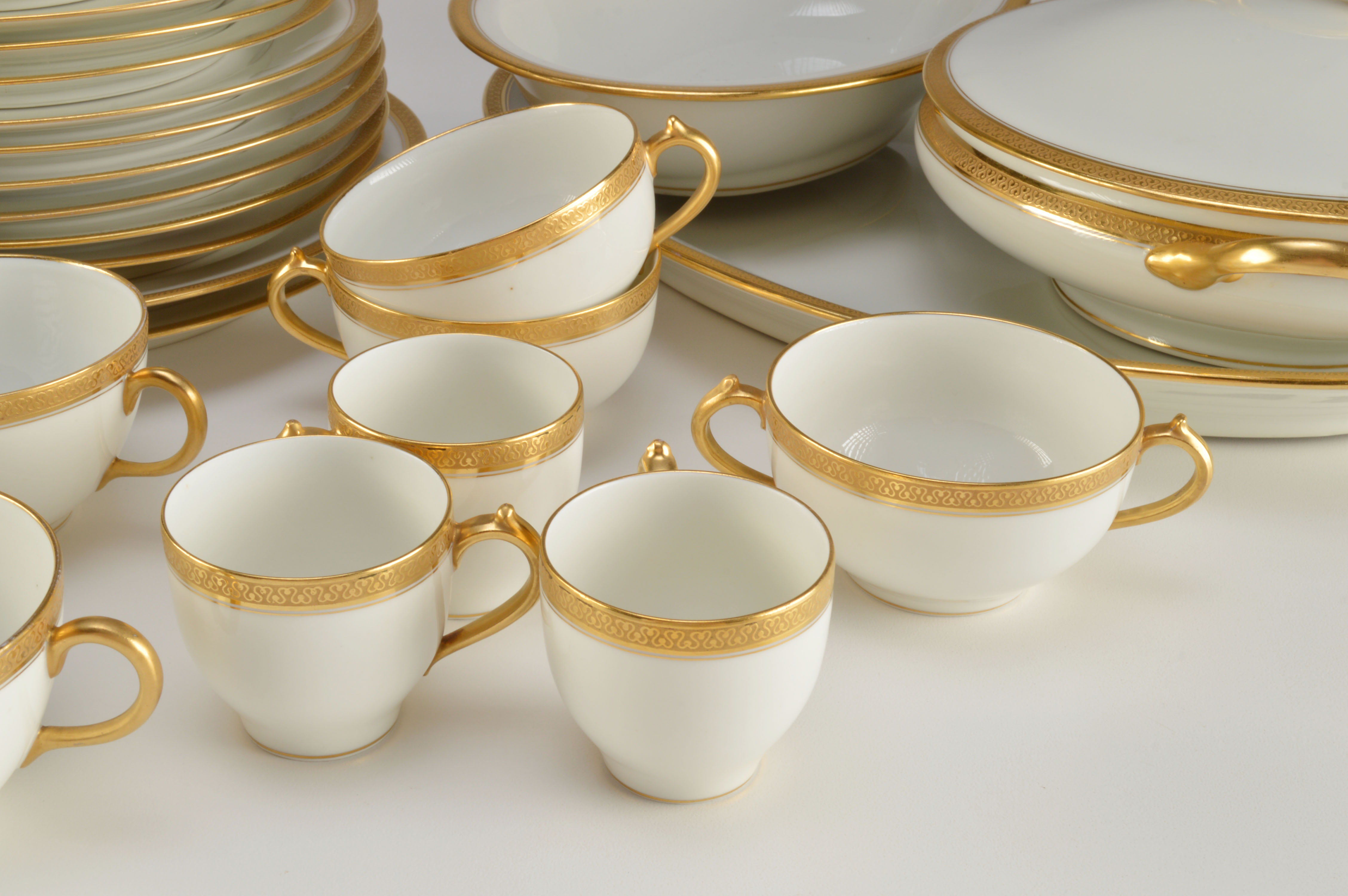 Vintage Haviland GDA Limoge France China Set