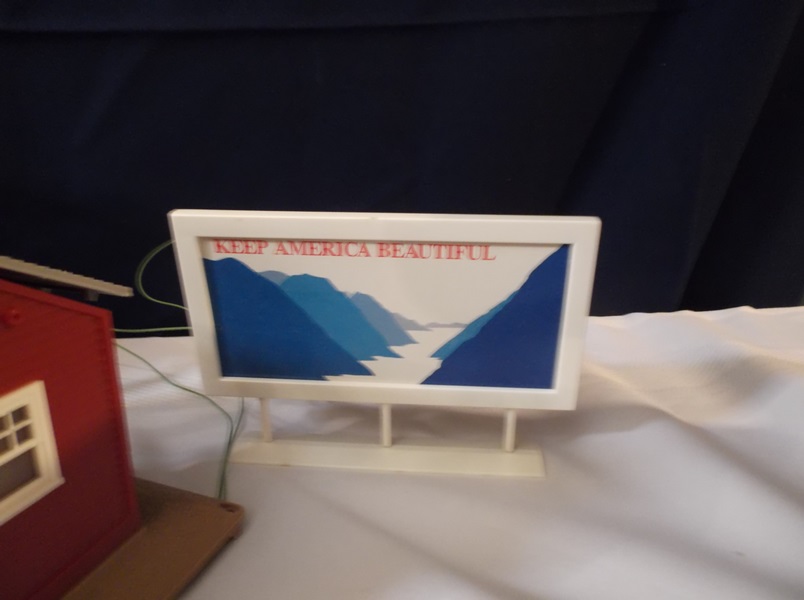 Vintage Train Cars and Accessories 