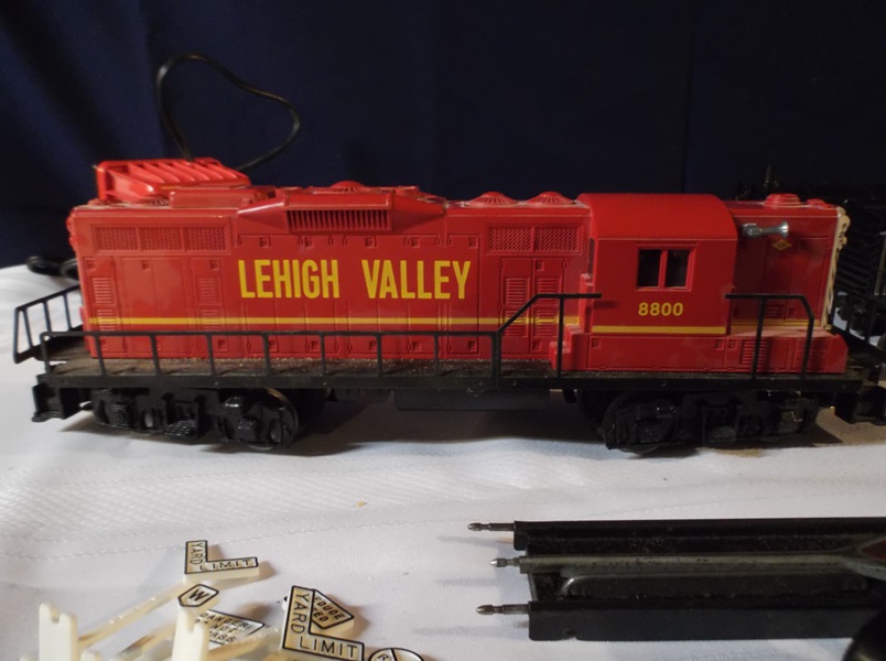 Assortment of Vintage Lionel Trains and Accessories 