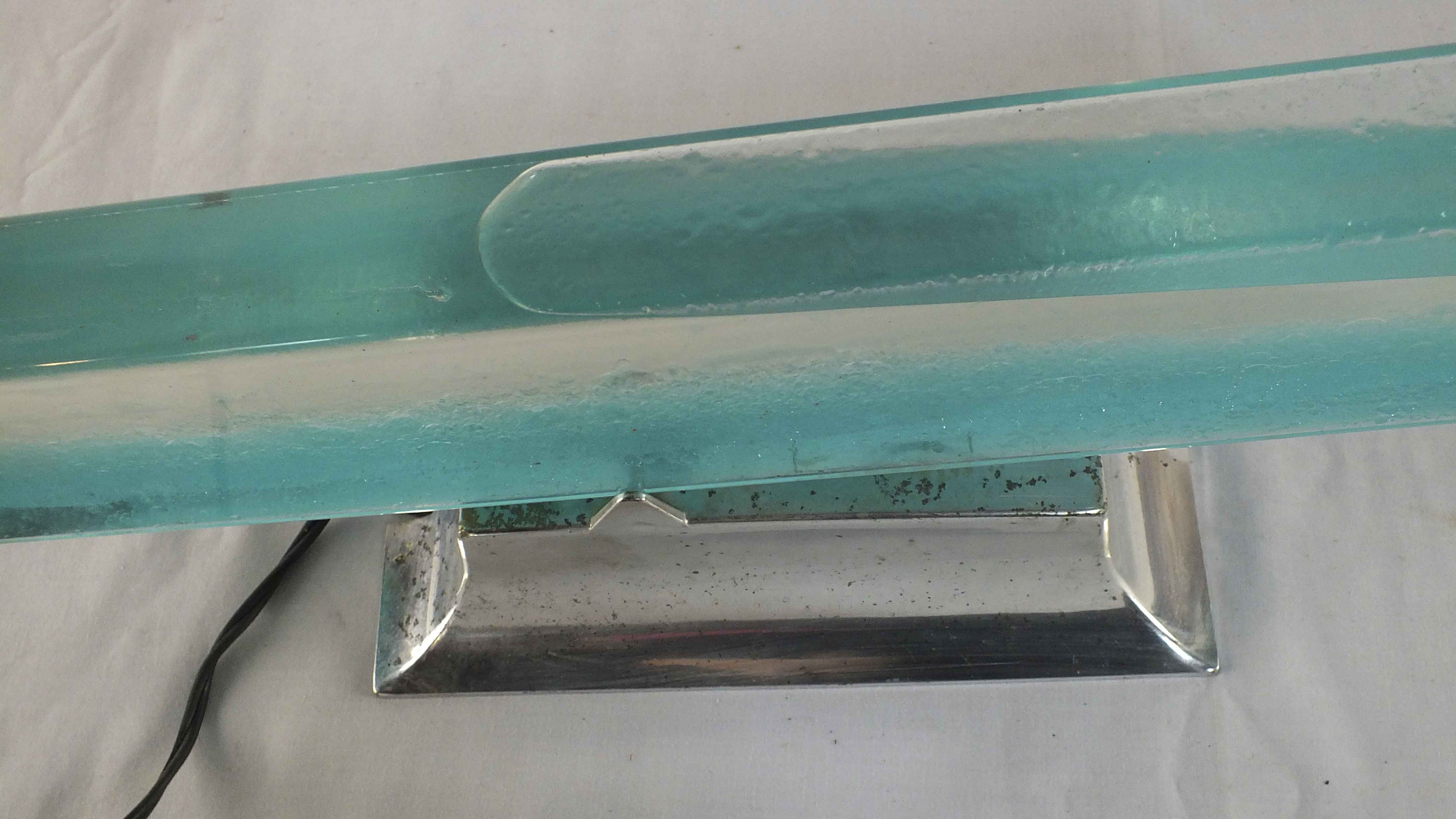 Motorized Vintage Wave Display 