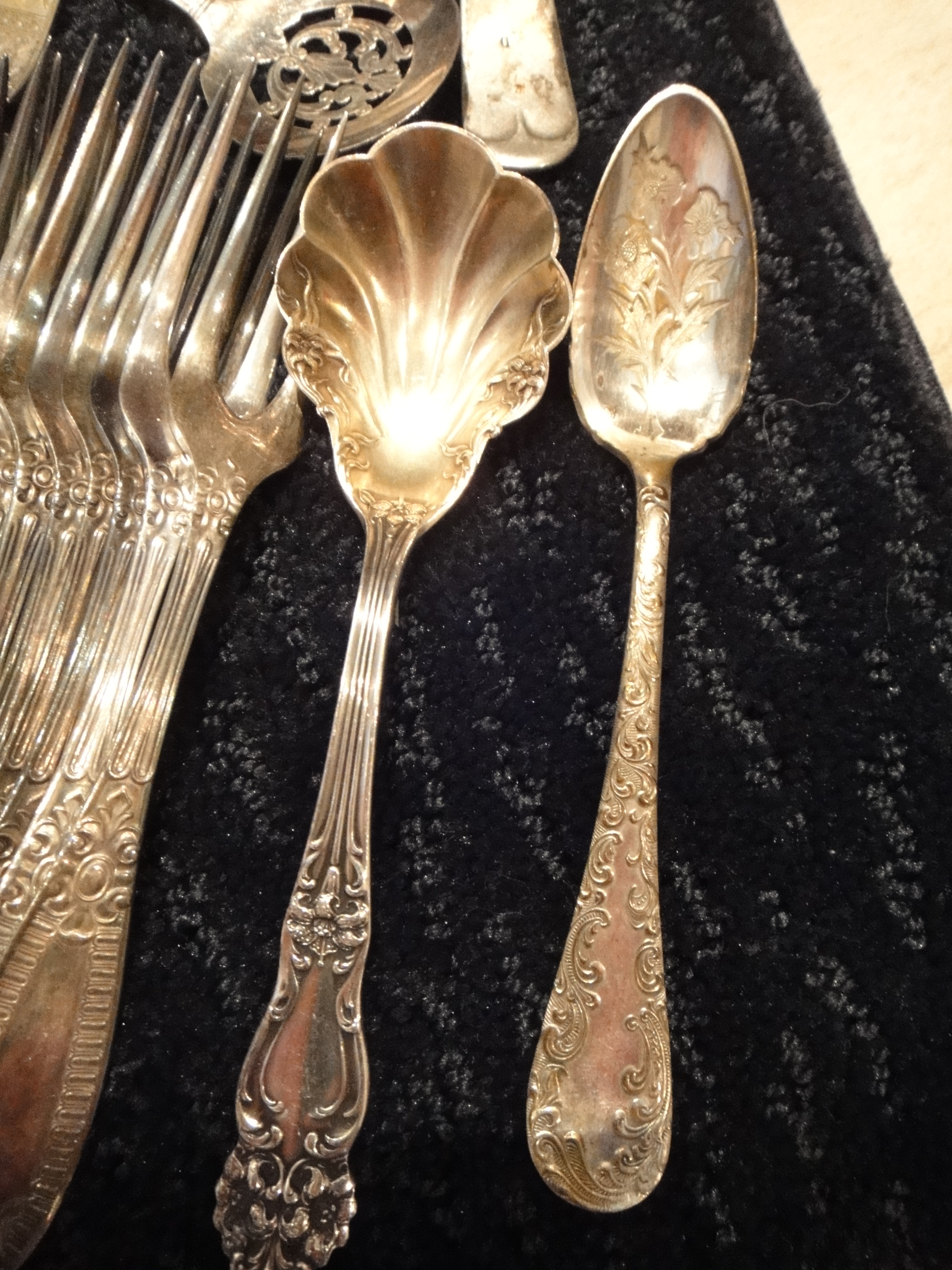 91 Pieces Antique & Vintage Silver Plated Flatware