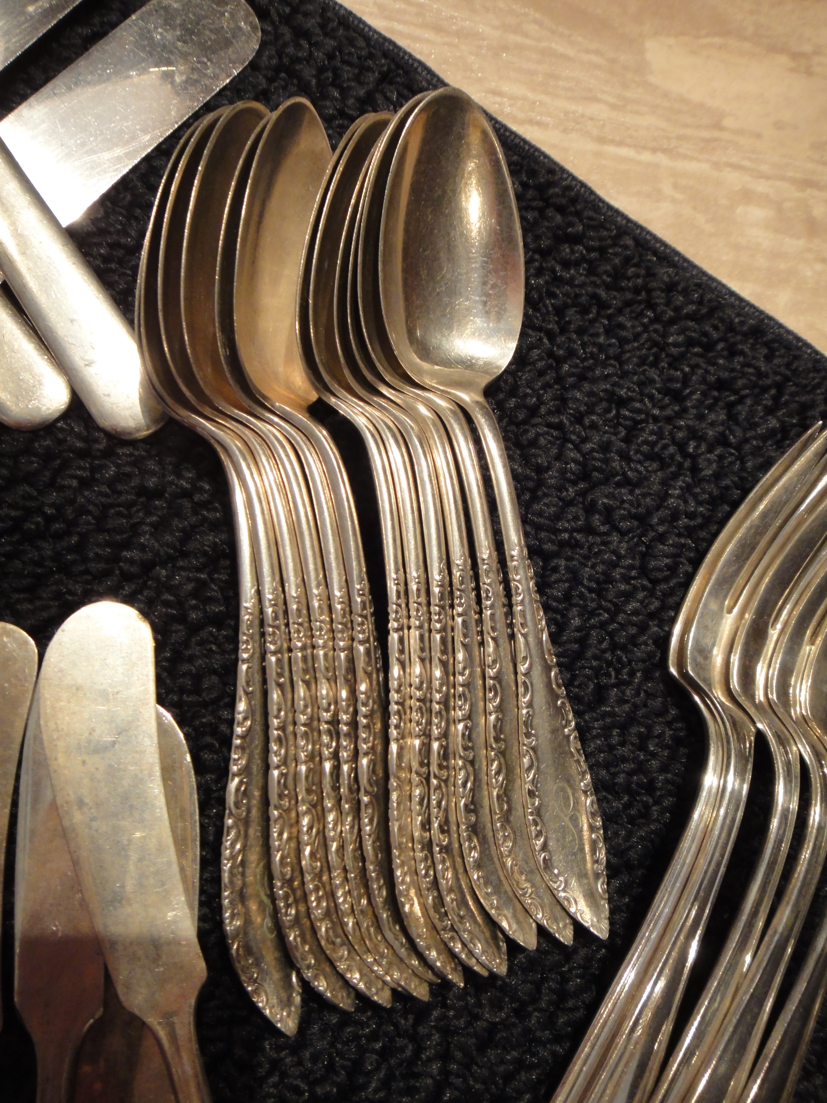 98 Pieces Antique & Vintage Silver Plate Flatware