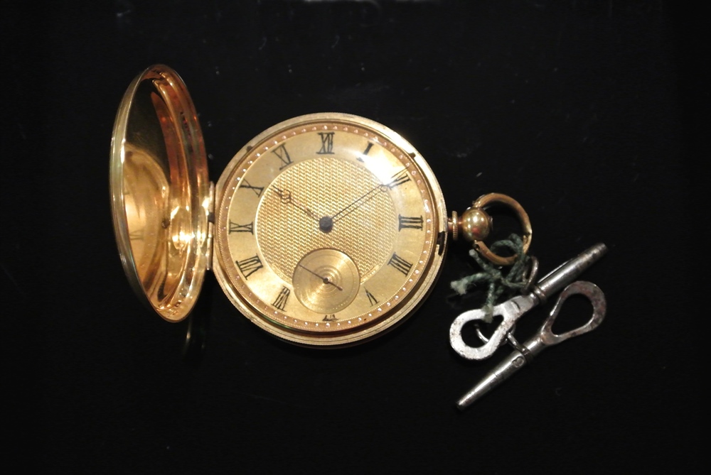 18K Moulinier Geneva Mechanical Pocket Watch With Winding Keys