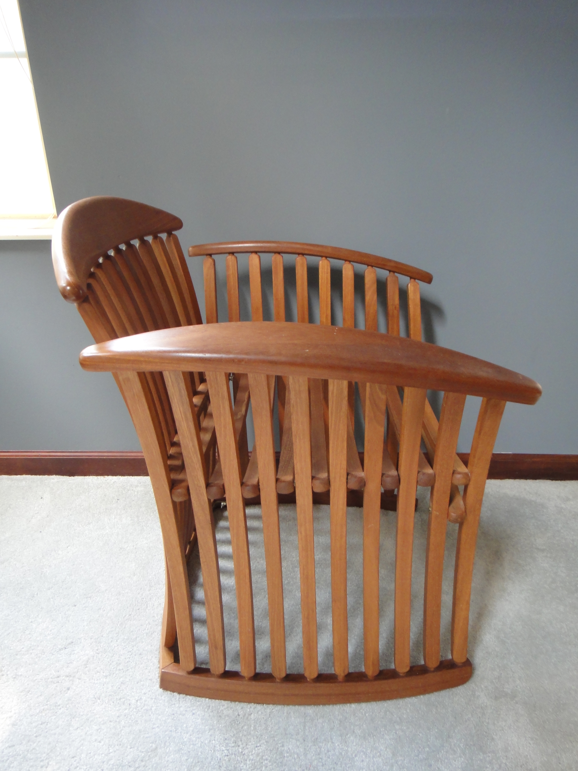 Mid Century Modern Wooden Curved Slat Arm Chair