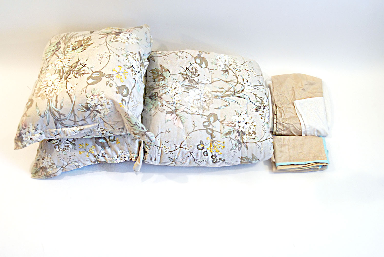 Martha Stewart "Hanging Gardens" Bedding Collection