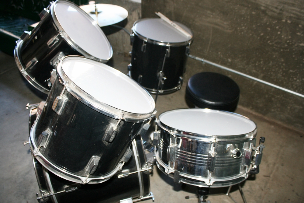 Eclipse Six-Piece Drum Set