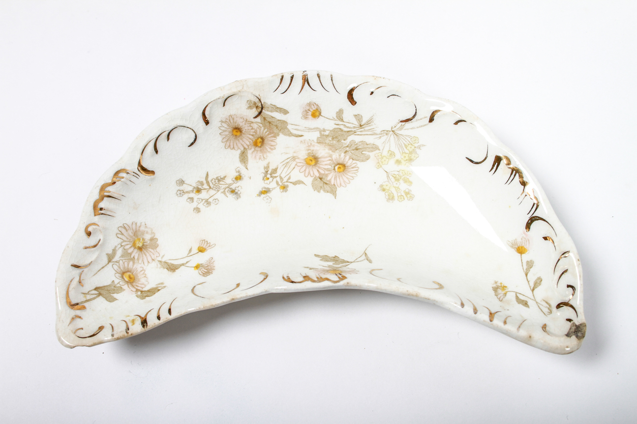 Set of Six English Henry Alcock Crescent Shaped Bone China Plates