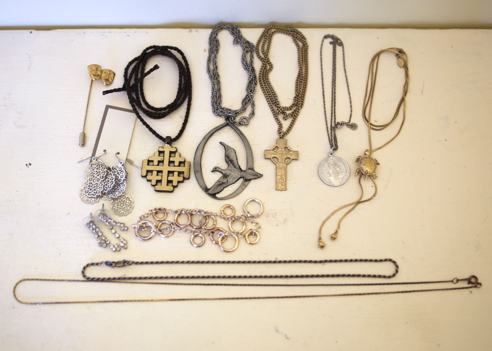 Pendant Jewelry Collection