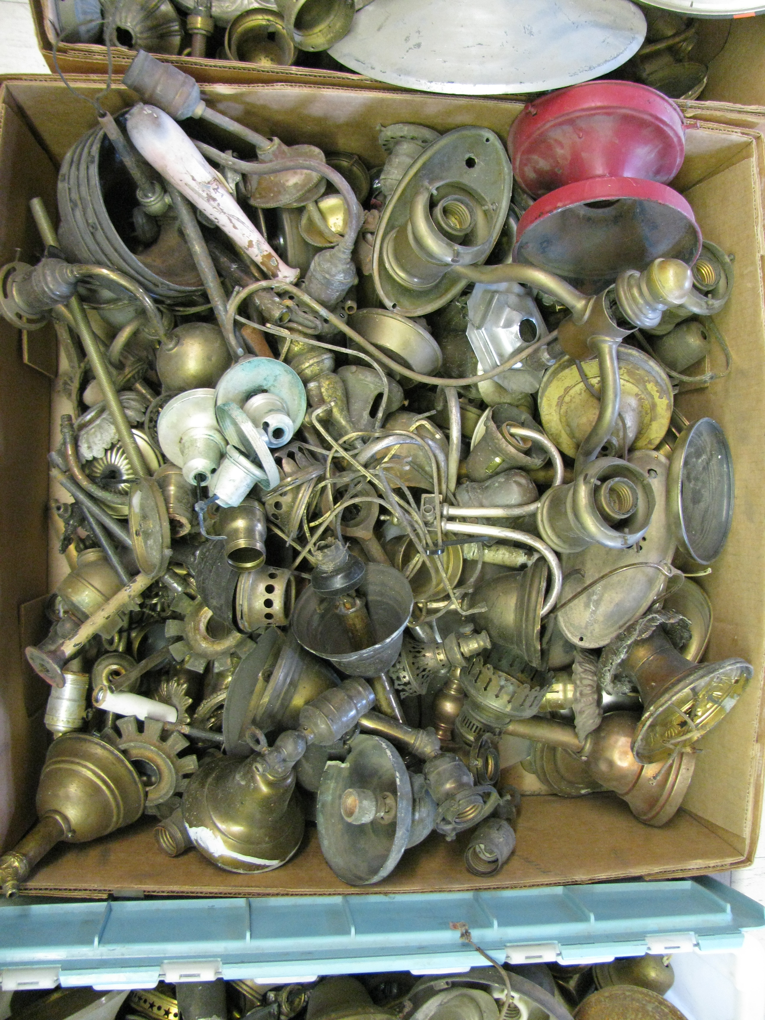 Huge Cleanout of Lighting Parts #5