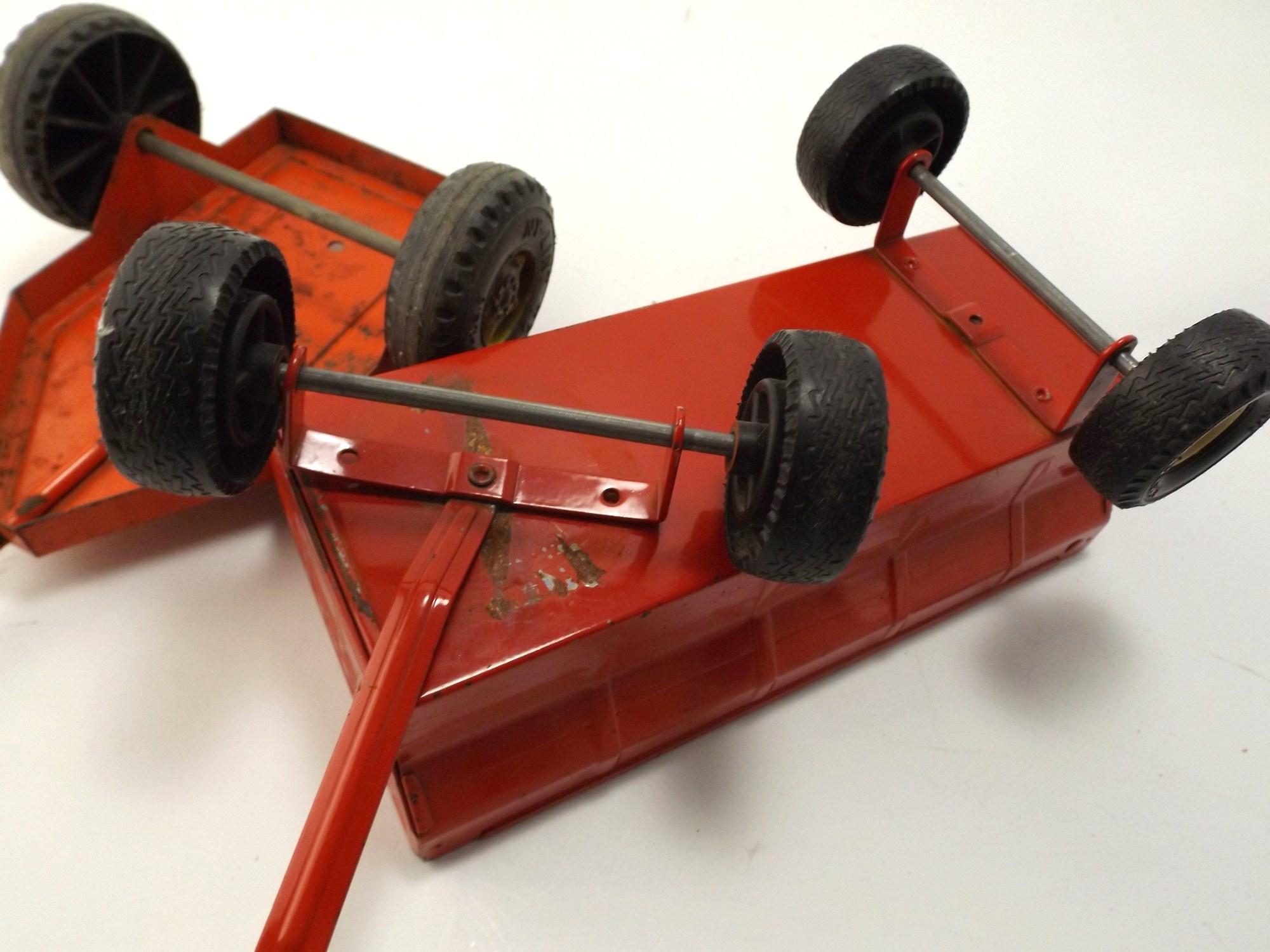 Ertl IH Farm Utility Wagon and Nylint Boat Trailer