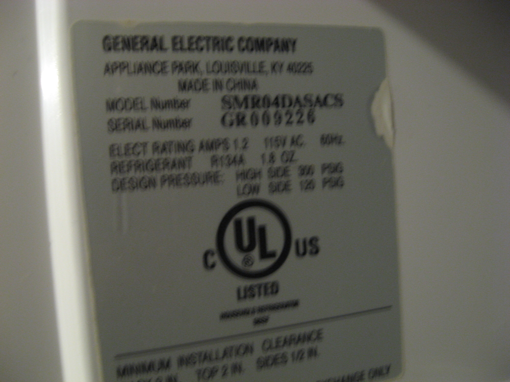 General Electric Mini Refrigerator